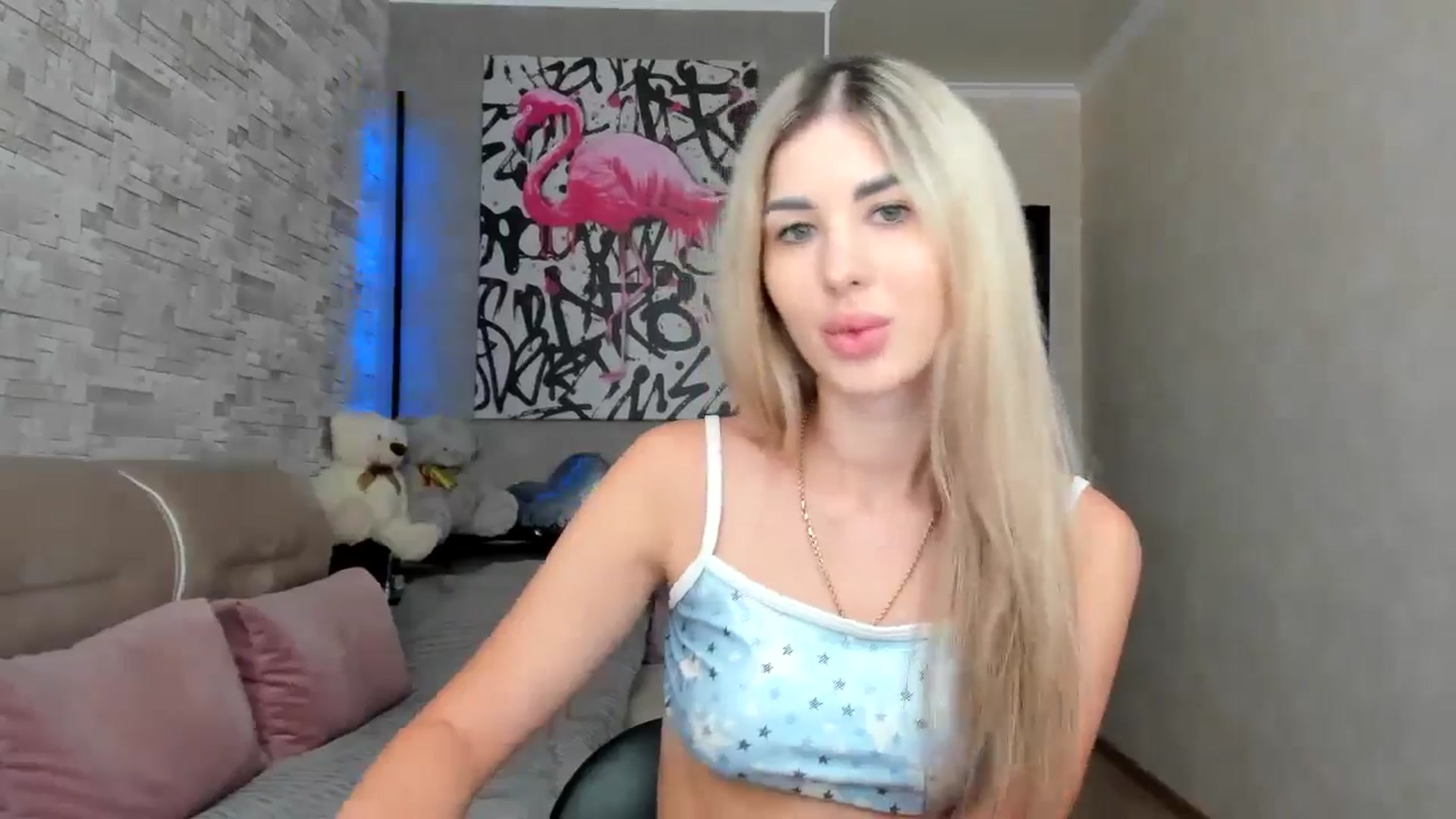 Gallery image thumbnail from Mexika's myfreecams stream on, 07/31/2024, 15:31 image 16 of 20