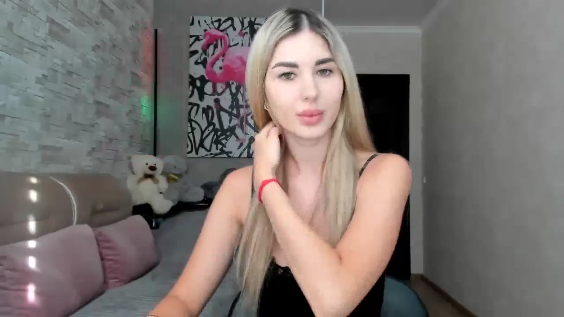 Gallery image thumbnail from Mexika's myfreecams stream on, 08/01/2024, 14:26 image 17 of 20