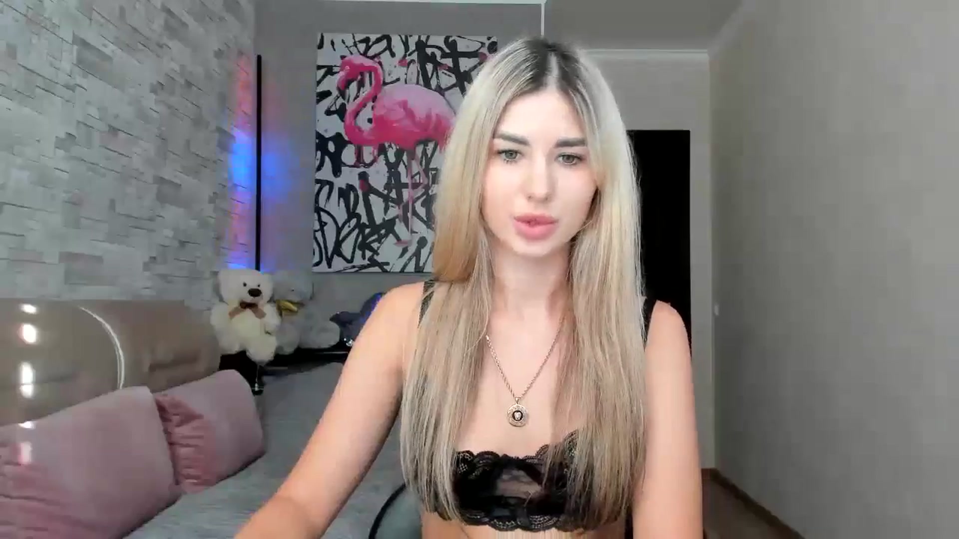 Gallery image thumbnail from Mexika's myfreecams stream on, 08/03/2024, 14:29 image 8 of 20