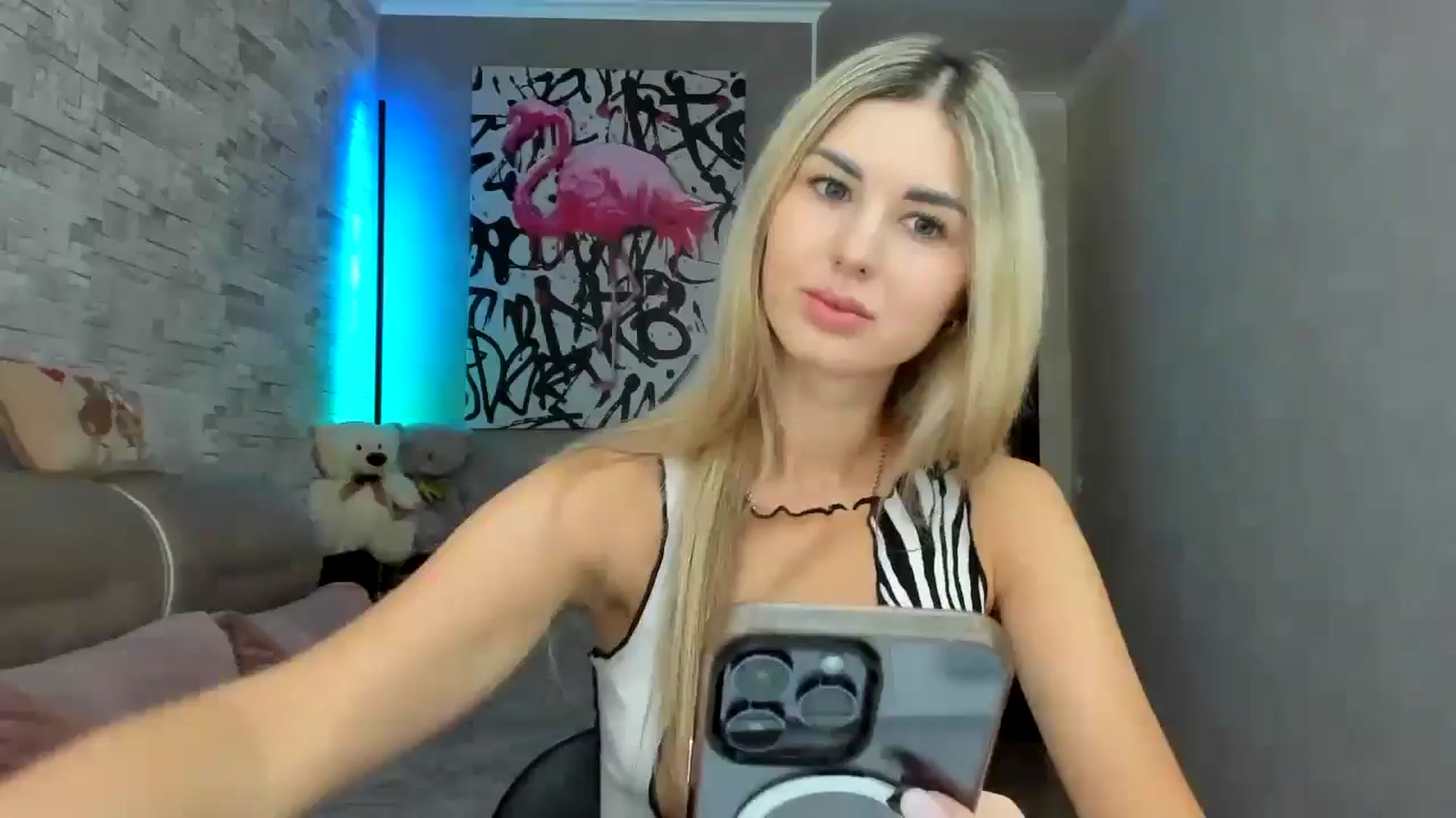 Gallery image thumbnail from Mexika's myfreecams stream on, 09/09/2024, 13:30 image 1 of 20
