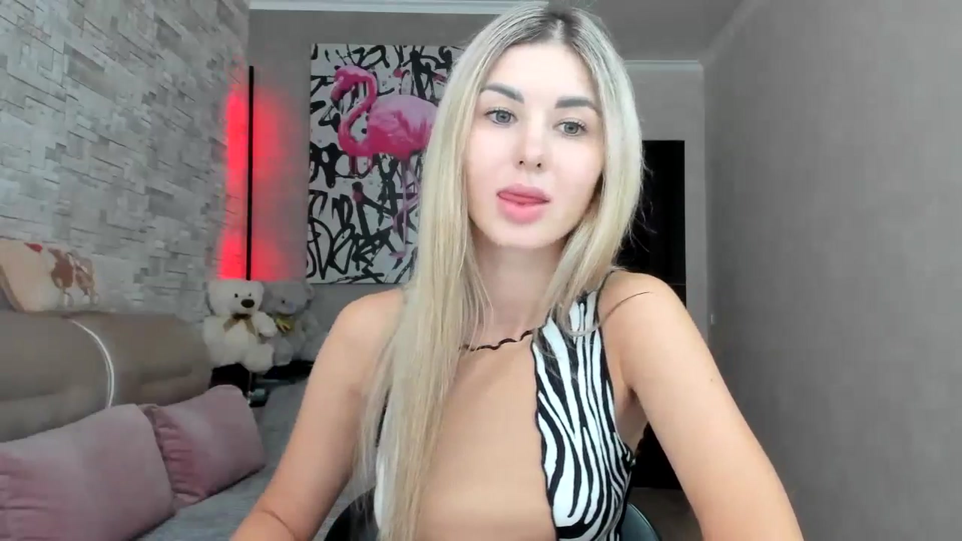 Gallery image thumbnail from Mexika's myfreecams stream on, 09/09/2024, 13:30 image 4 of 20