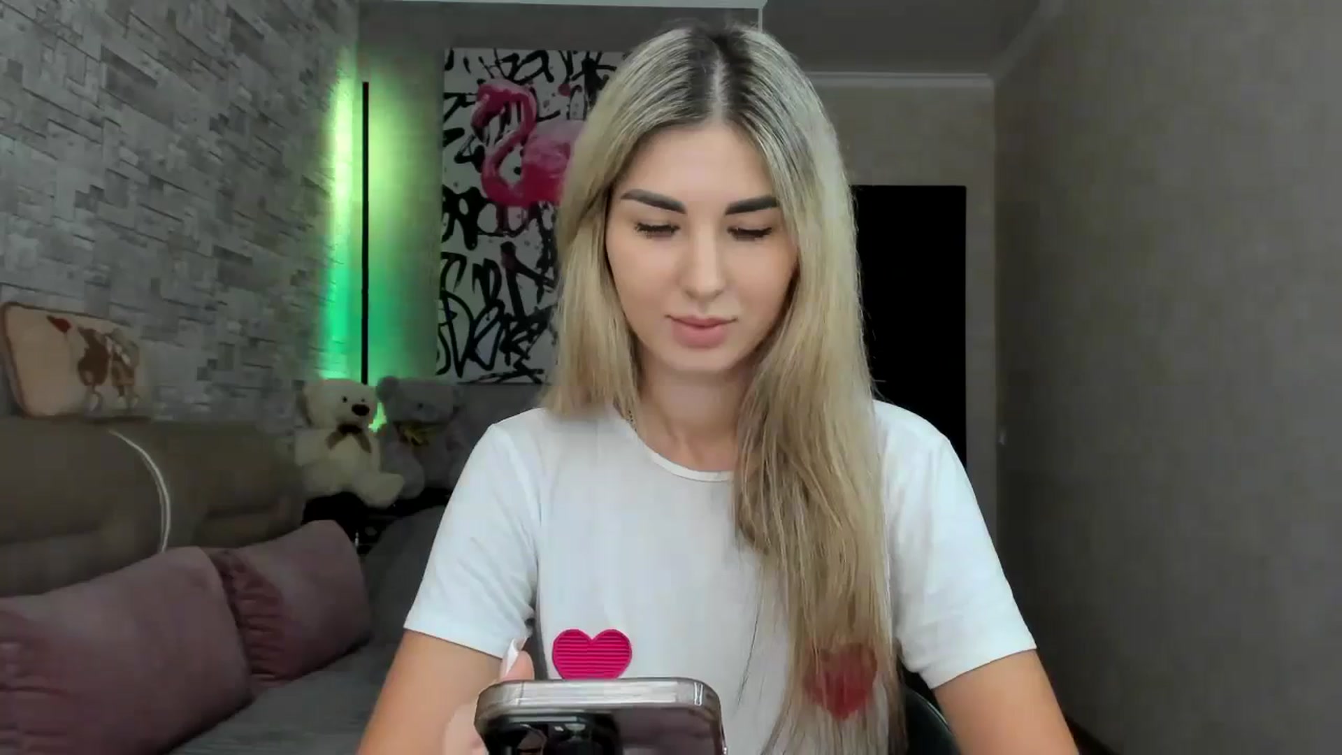 Gallery image thumbnail from Mexika's myfreecams stream on, 09/14/2024, 14:50 image 13 of 20