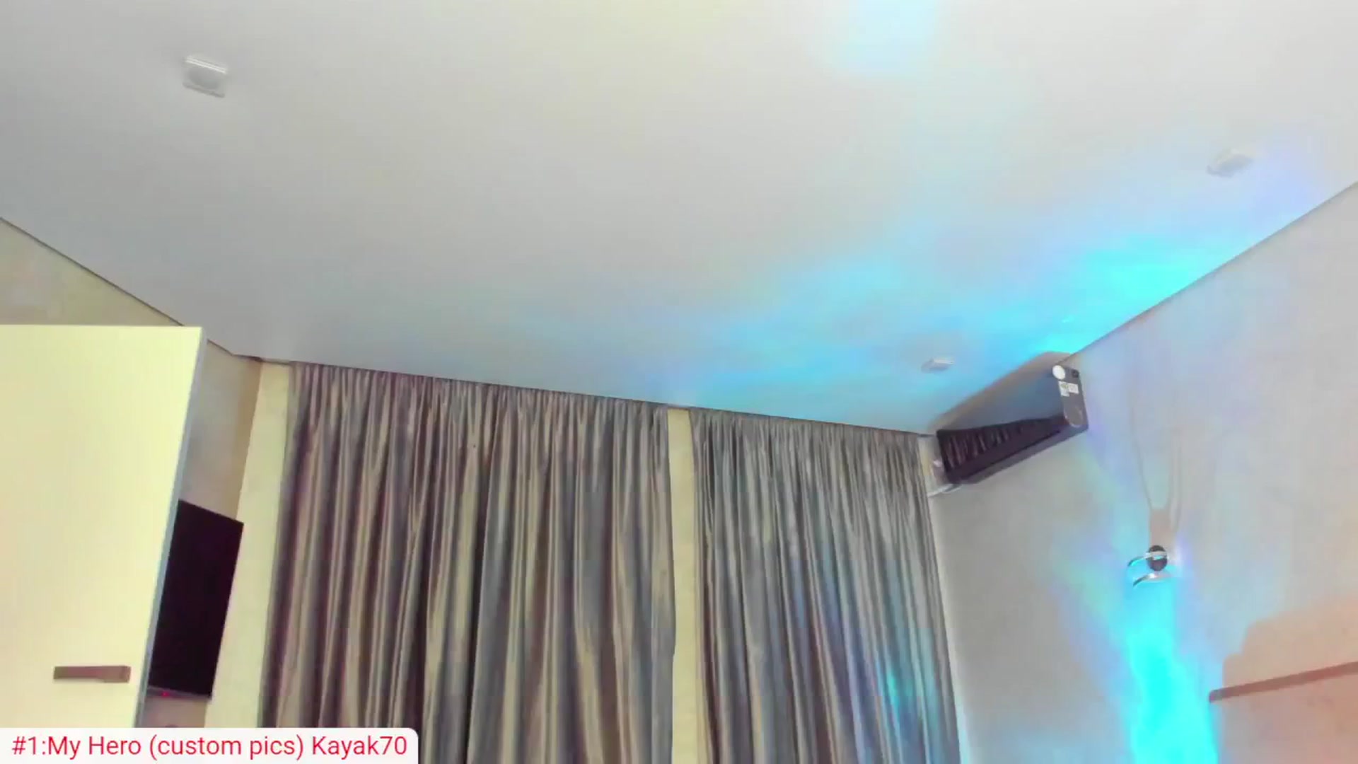 Gallery image thumbnail from MiAmoreK's myfreecams stream on, 04/26/2025, 22:18 image 10 of 20