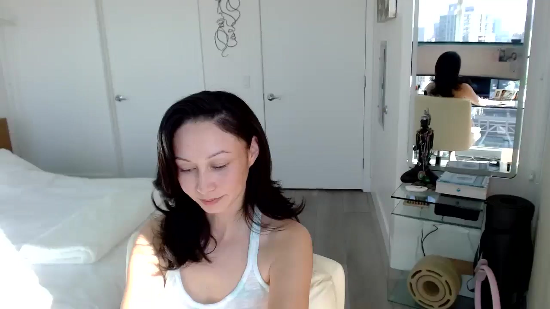 Gallery image thumbnail from MiNNiE_B00M's myfreecams stream on, 02/26/2025, 23:37 image 13 of 20