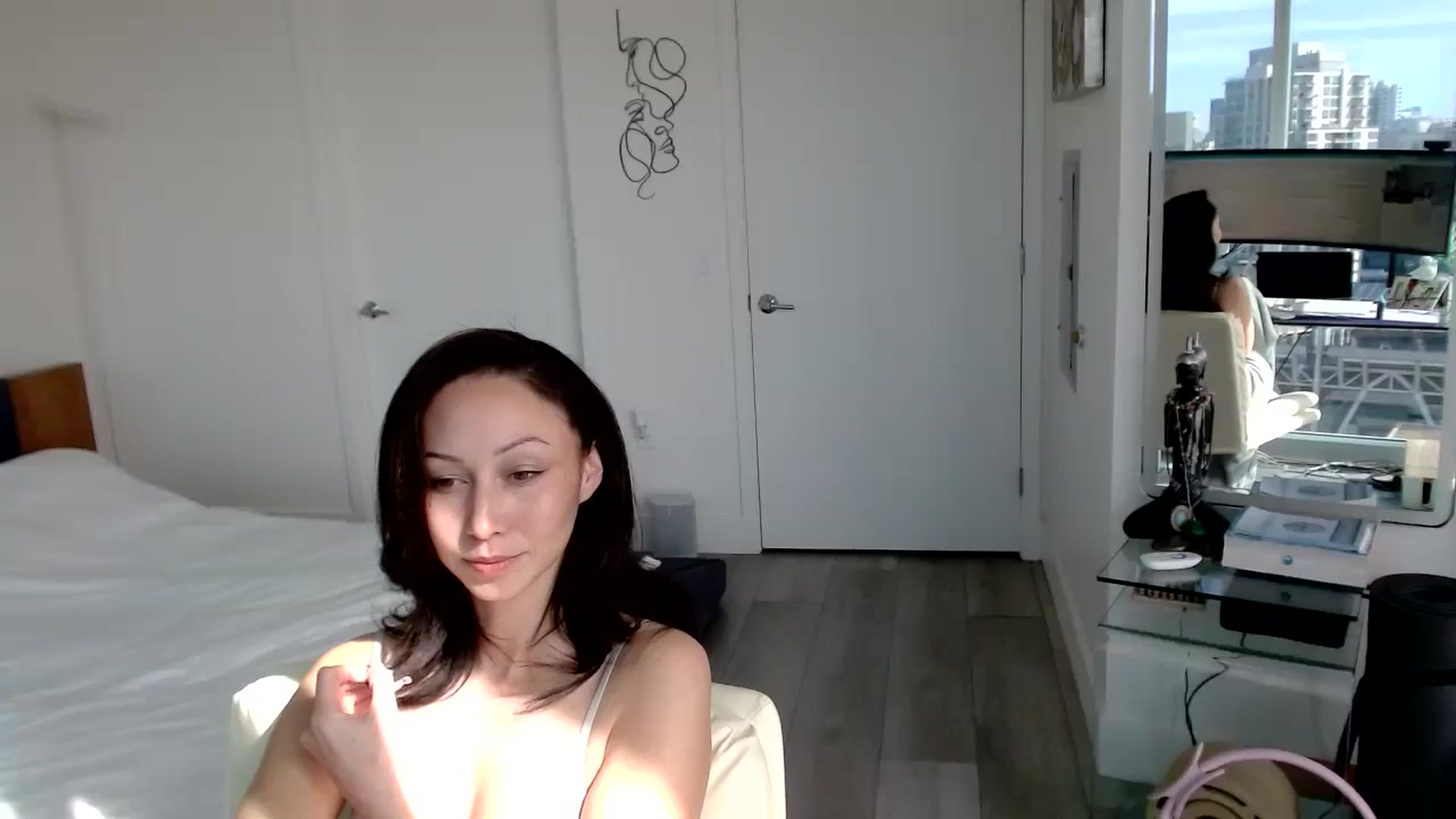 Gallery image thumbnail from MiNNiE_B00M's myfreecams stream on, 03/04/2025, 22:42 image 18 of 20