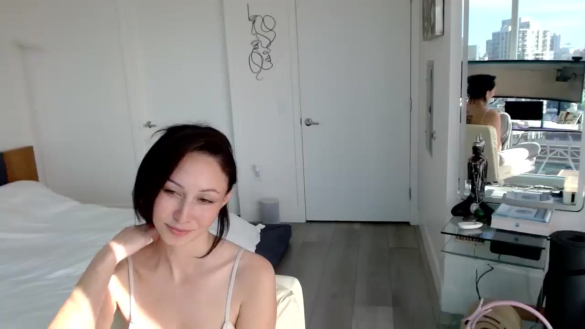 Gallery image thumbnail from MiNNiE_B00M's myfreecams stream on, 03/04/2025, 22:42 image 16 of 20