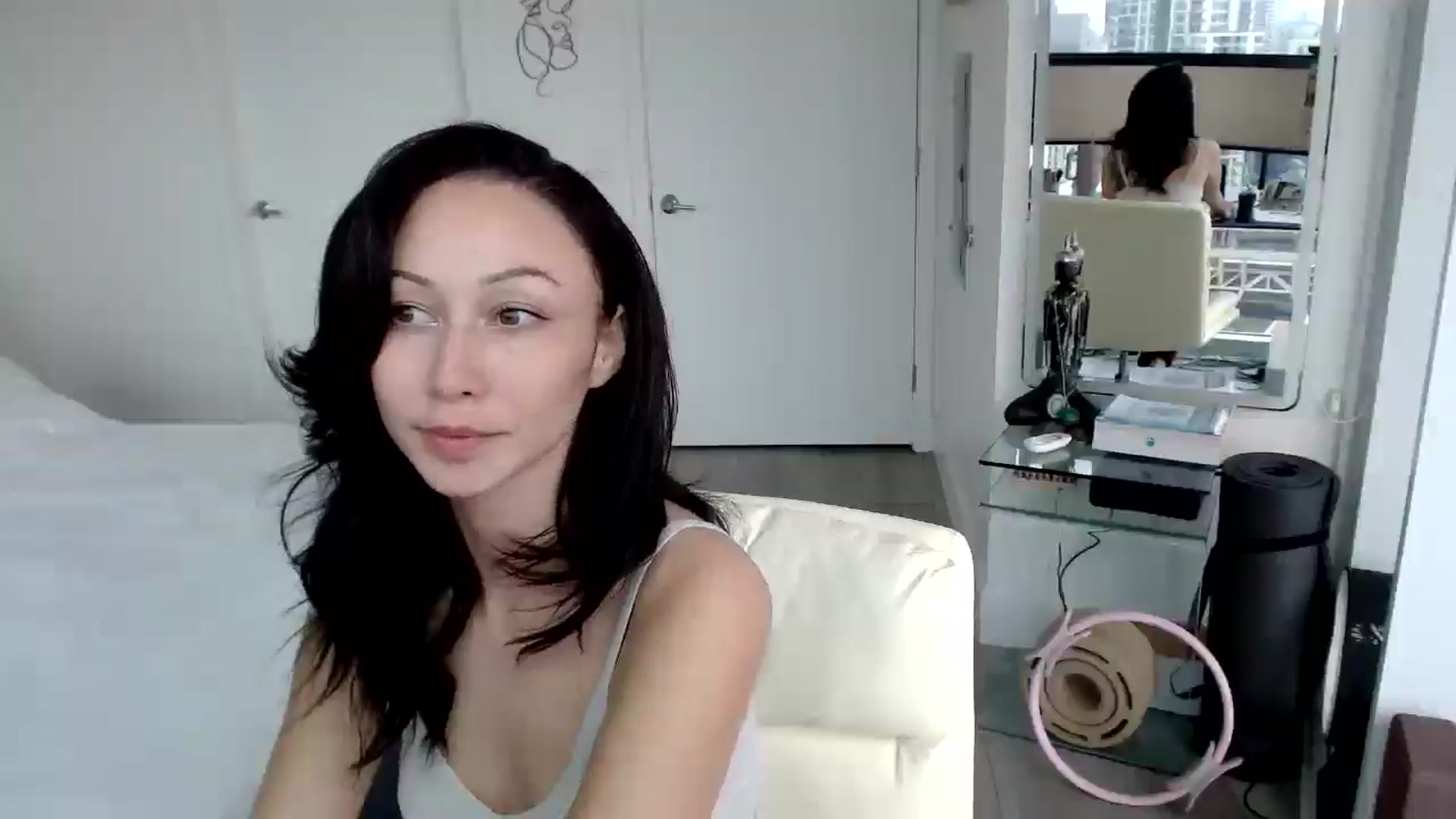 Gallery image thumbnail from MiNNiE_B00M's myfreecams stream on, 03/05/2025, 21:37 image 20 of 20