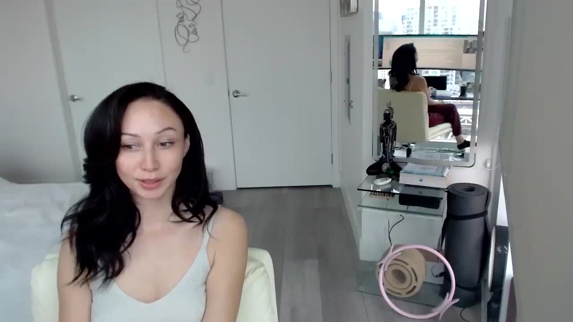 Gallery image thumbnail from MiNNiE_B00M's myfreecams stream on, 03/05/2025, 22:30 image 14 of 20