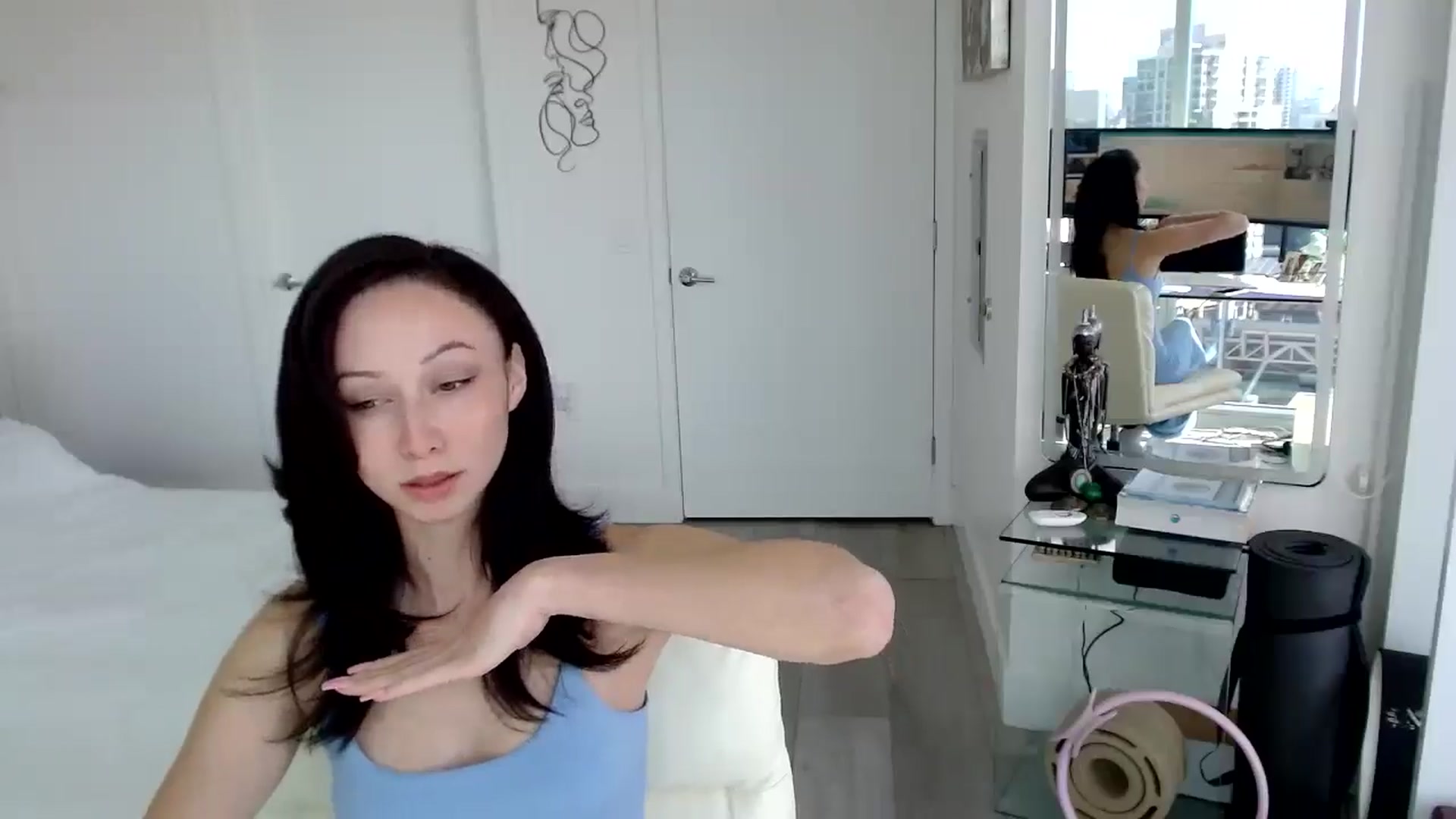 Gallery image thumbnail from MiNNiE_B00M's myfreecams stream on, 03/07/2025, 22:21 image 12 of 20
