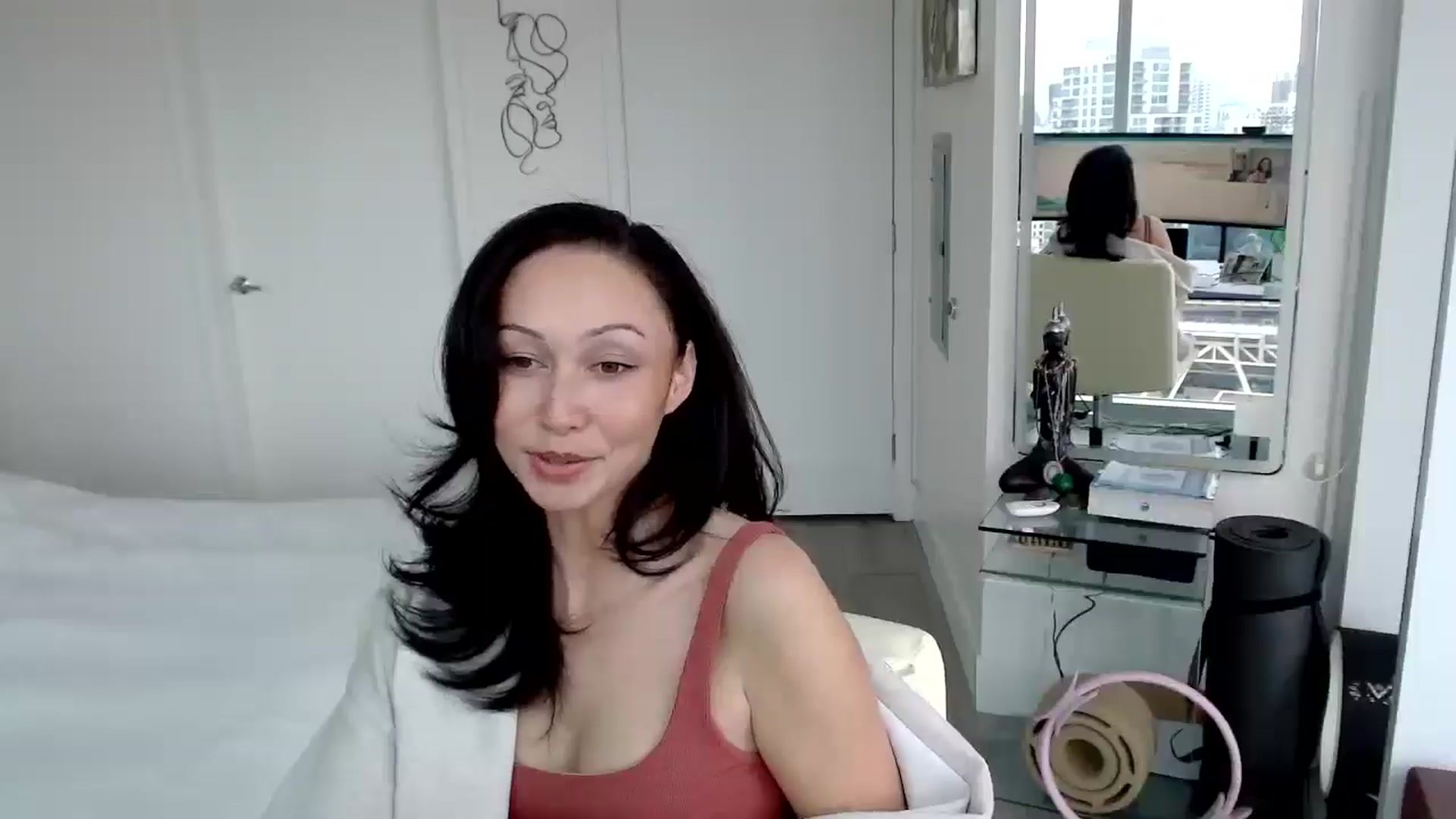 Gallery image thumbnail from MiNNiE_B00M's myfreecams stream on, 03/11/2025, 20:53 image 6 of 20