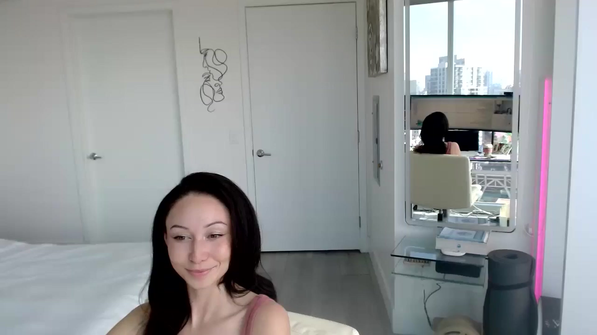 Gallery image thumbnail from MiNNiE_B00M's myfreecams stream on, 03/24/2025, 21:43 image 20 of 20