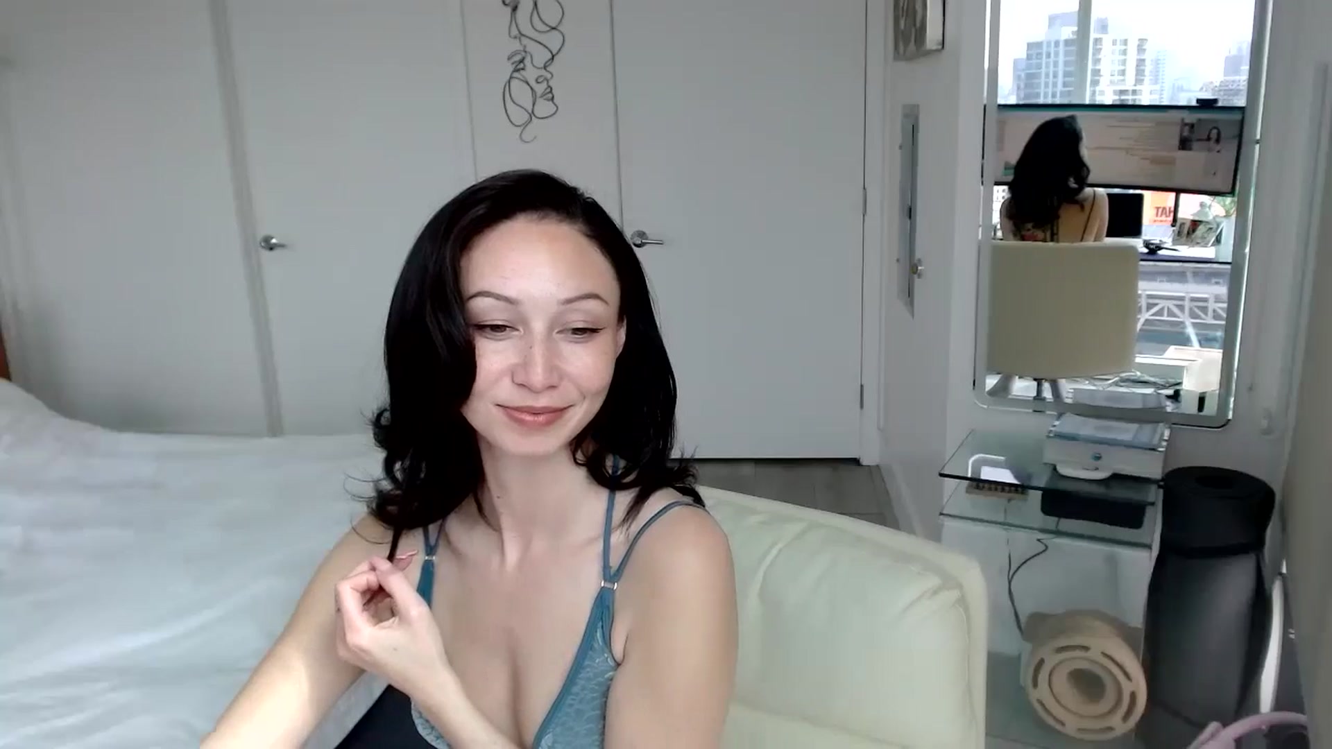 Gallery image thumbnail from MiNNiE_B00M's myfreecams stream on, 03/25/2025, 22:01 image 19 of 20
