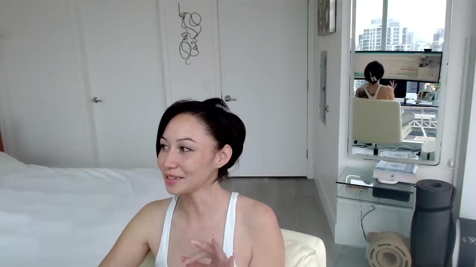 Gallery image thumbnail from MiNNiE_B00M's myfreecams stream on, 03/26/2025, 20:18 image 19 of 20