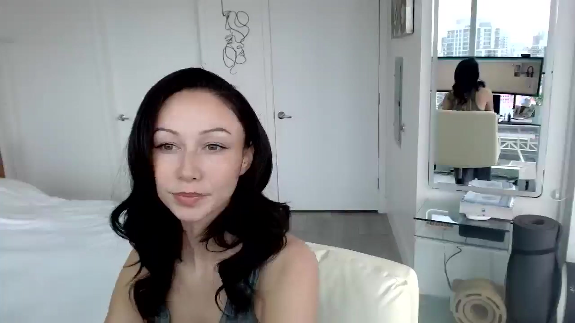 Gallery image thumbnail from MiNNiE_B00M's myfreecams stream on, 03/28/2025, 20:23 image 17 of 20