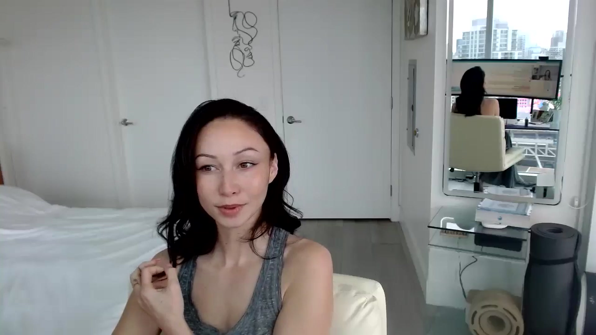 Gallery image thumbnail from MiNNiE_B00M's myfreecams stream on, 03/28/2025, 20:23 image 7 of 20