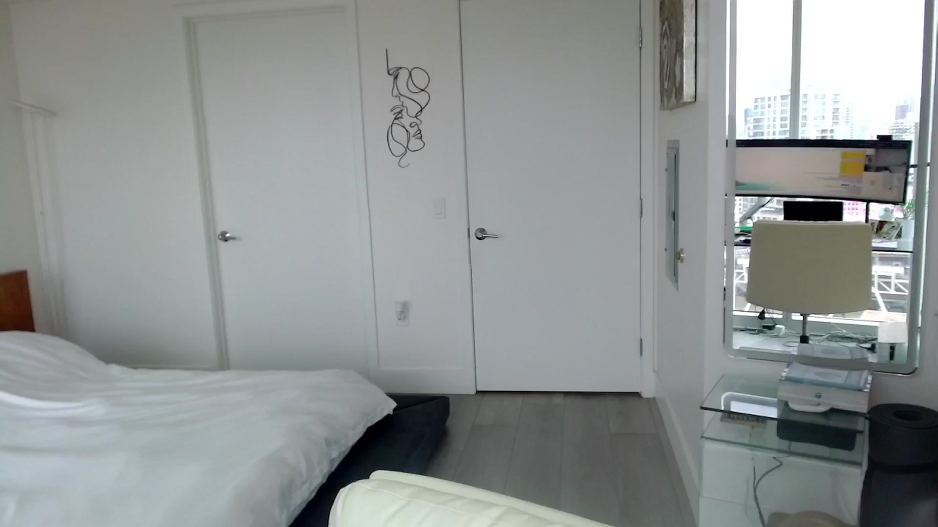 Gallery image thumbnail from MiNNiE_B00M's myfreecams stream on, 03/28/2025, 20:53 image 20 of 20