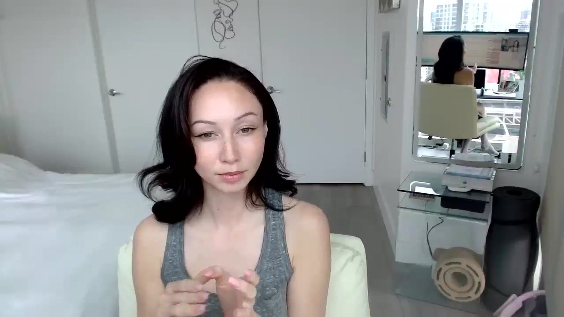 Gallery image thumbnail from MiNNiE_B00M's myfreecams stream on, 03/28/2025, 21:27 image 10 of 20