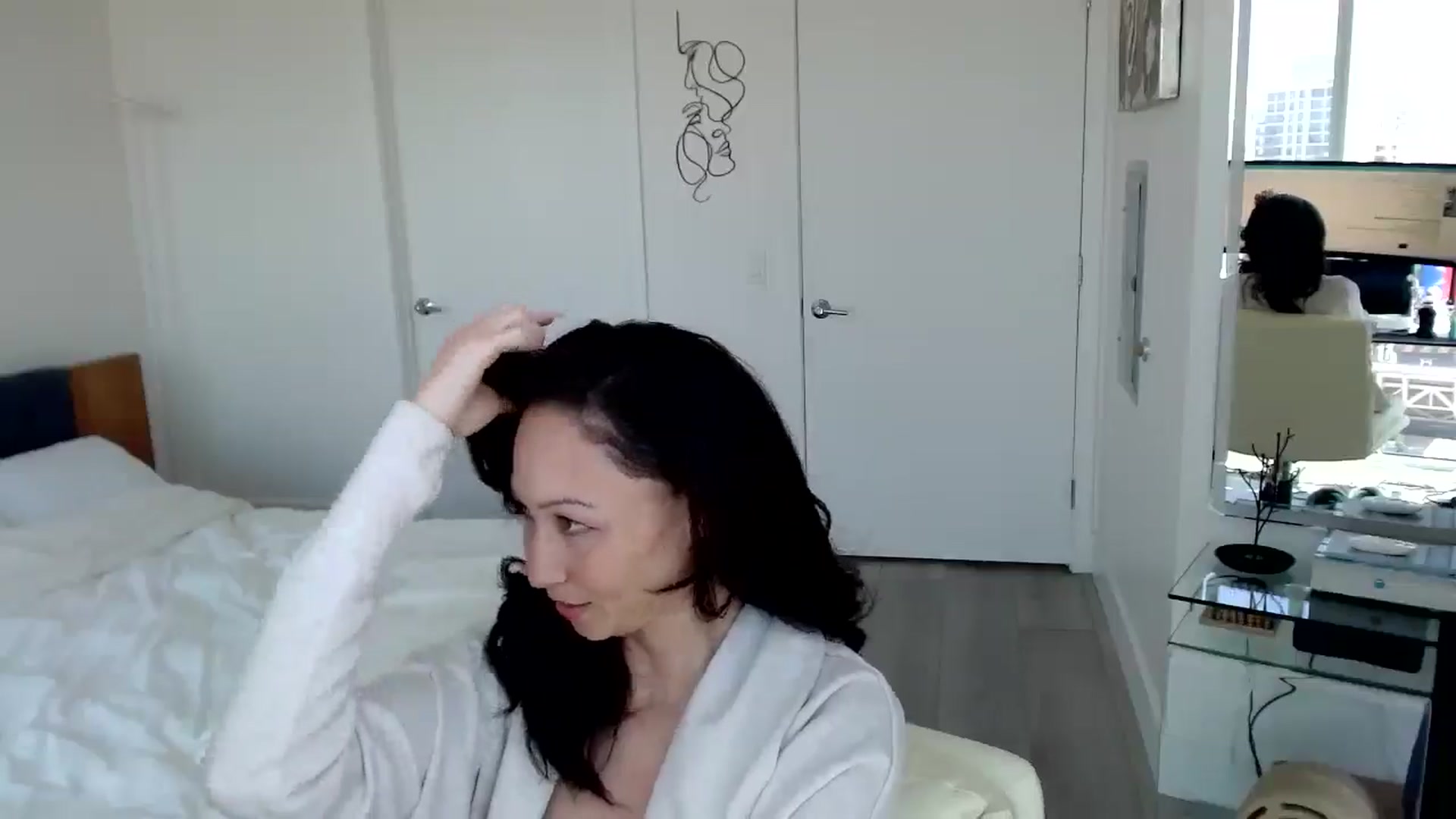 Gallery image thumbnail from MiNNiE_B00M's myfreecams stream on, 04/09/2025, 21:53 image 9 of 20