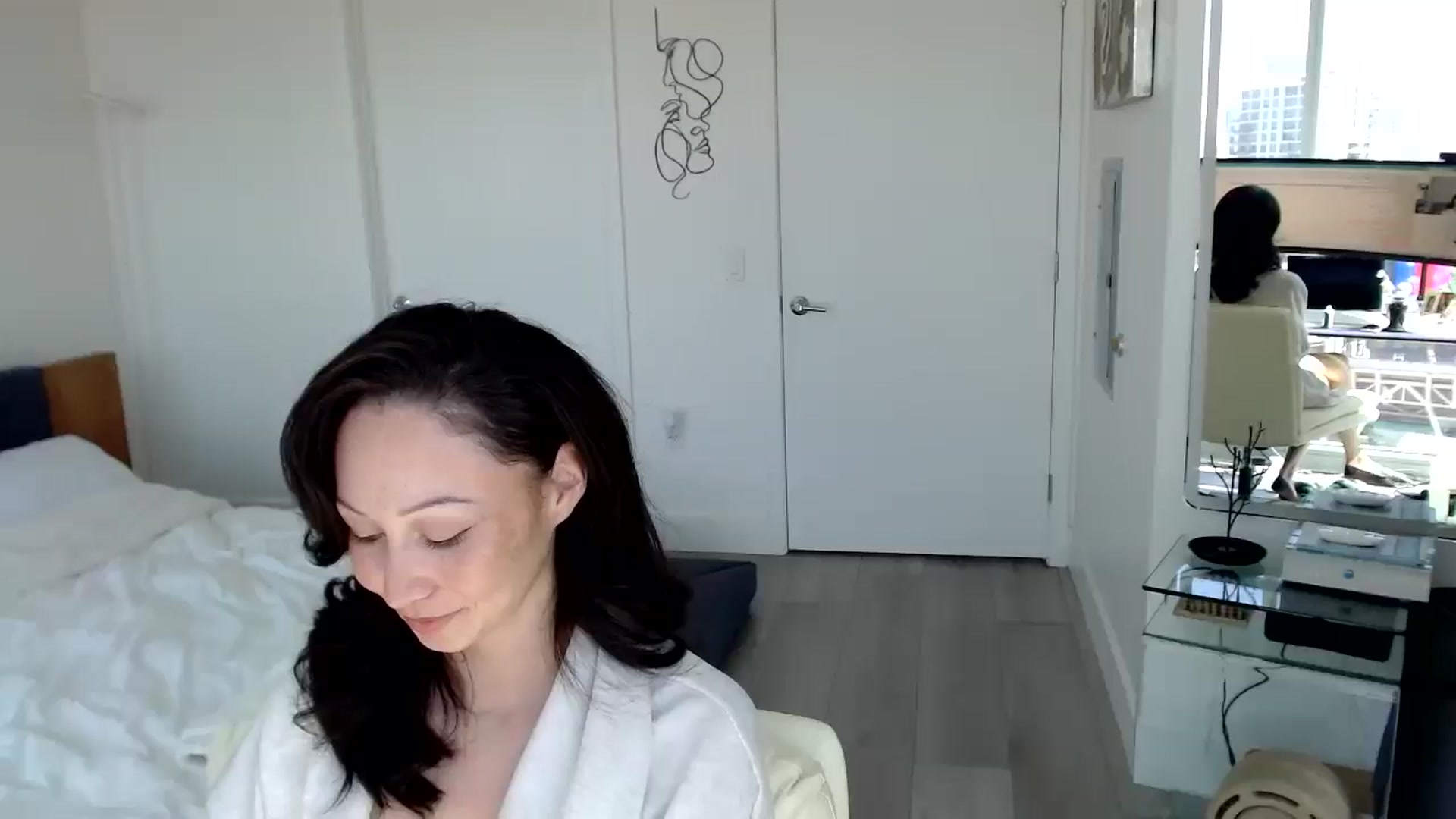 Gallery image thumbnail from MiNNiE_B00M's myfreecams stream on, 04/09/2025, 21:53 image 13 of 20