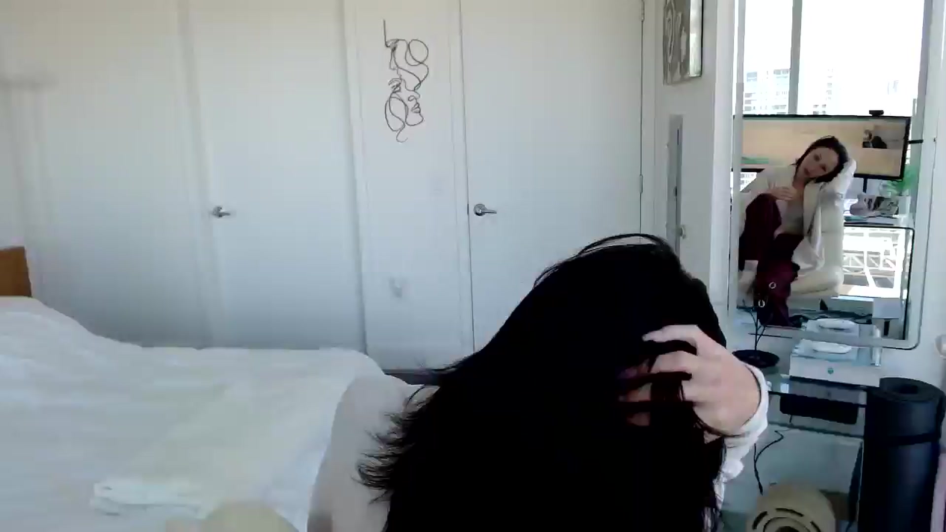 Gallery image thumbnail from MiNNiE_B00M's myfreecams stream on, 04/10/2025, 19:41 image 1 of 20
