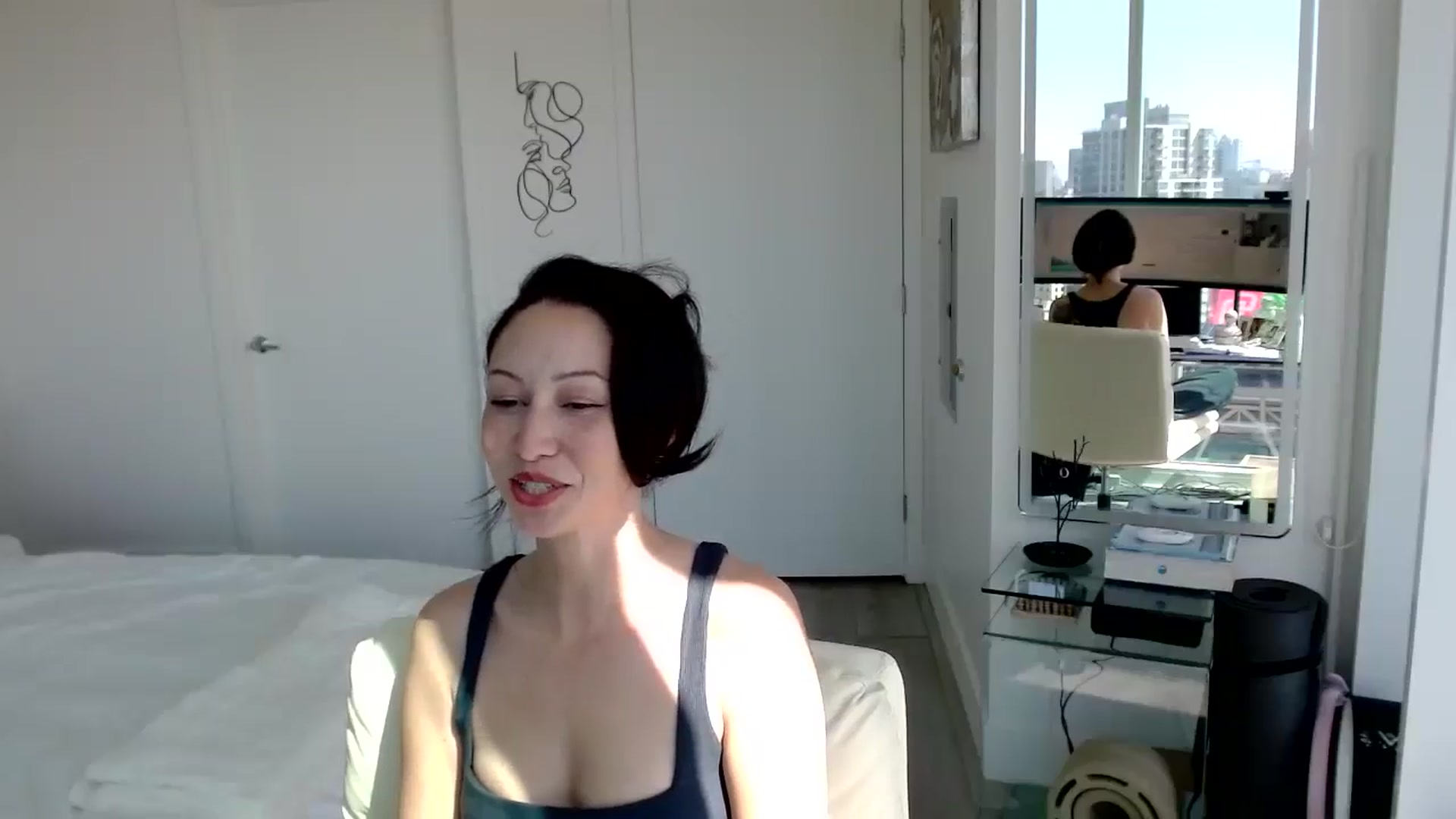 Gallery image thumbnail from MiNNiE_B00M's myfreecams stream on, 04/11/2025, 22:18 image 14 of 20