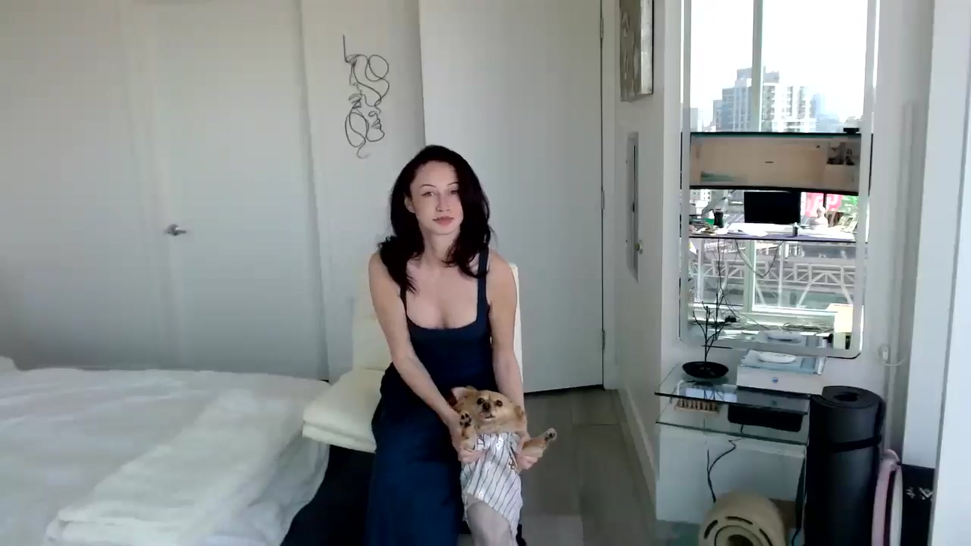 Gallery image thumbnail from MiNNiE_B00M's myfreecams stream on, 04/11/2025, 22:18 image 6 of 20