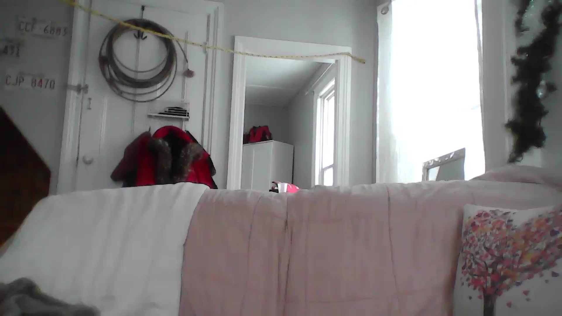 Gallery image thumbnail from MiZMEls's myfreecams stream on, 01/22/2026, 16:54 image 16 of 20