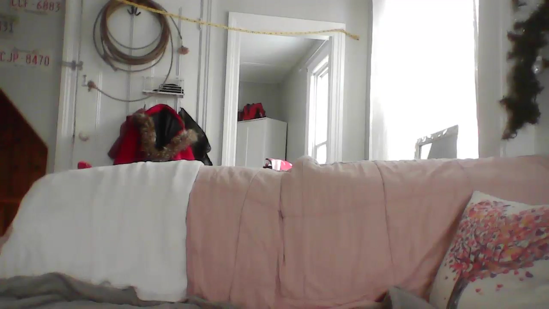 Gallery image thumbnail from MiZMEls's myfreecams stream on, 01/23/2026, 13:56 image 6 of 20