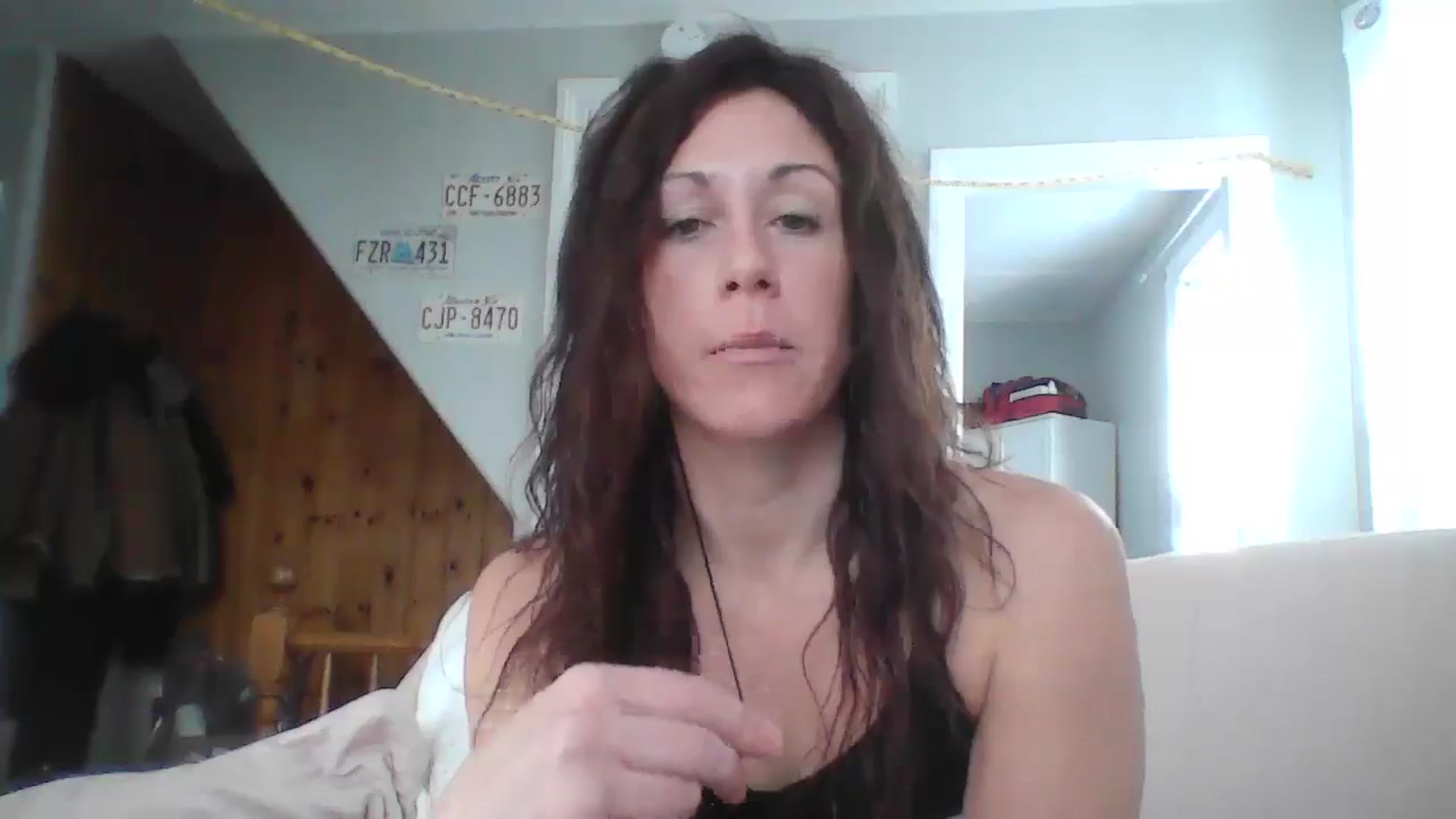 Gallery image thumbnail from MiZMEls's myfreecams stream on, 01/25/2026, 18:12 image 6 of 20