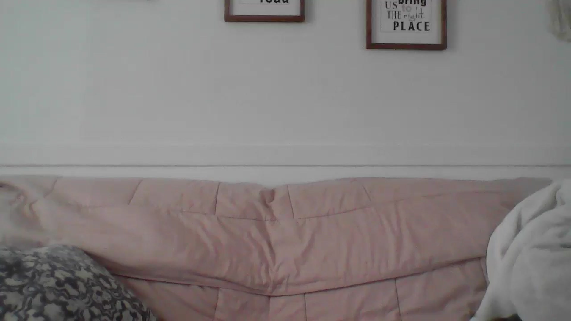 Gallery image thumbnail from MiZMEls's myfreecams stream on, 01/27/2026, 20:01 image 13 of 20