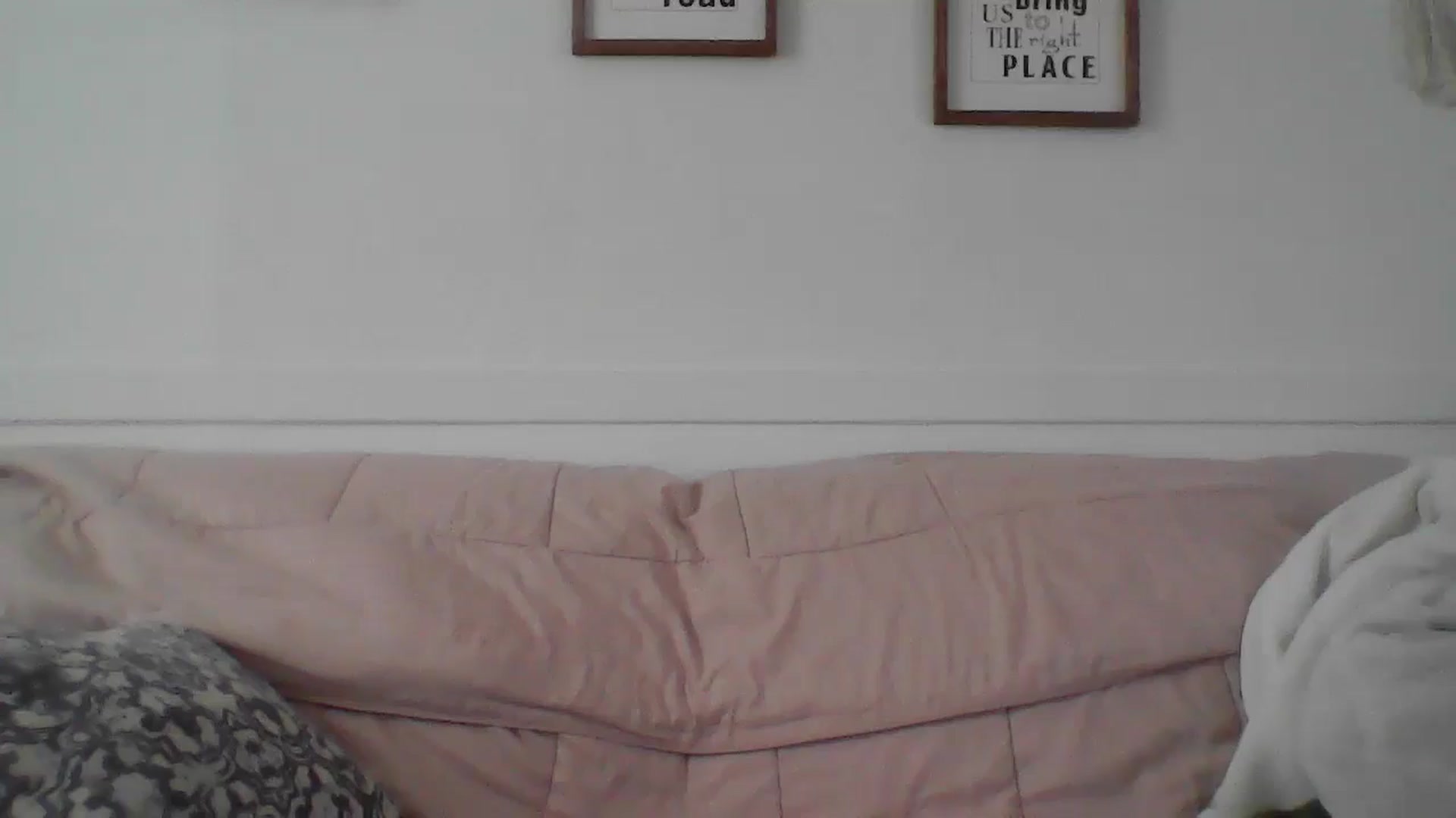Gallery image thumbnail from MiZMEls's myfreecams stream on, 01/27/2026, 20:01 image 12 of 20