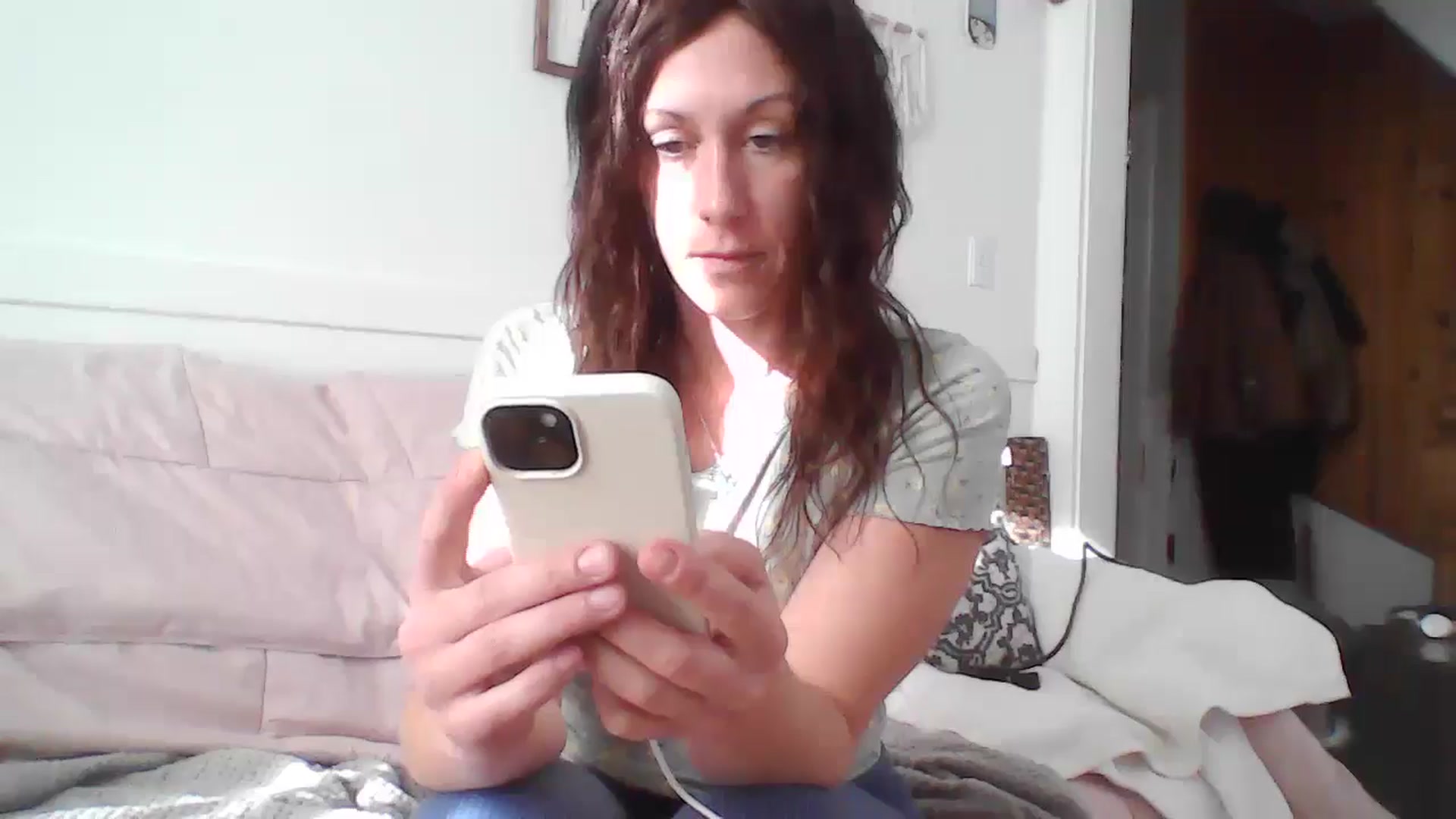 Gallery image thumbnail from MiZMEls's myfreecams stream on, 01/29/2026, 18:24 image 17 of 20