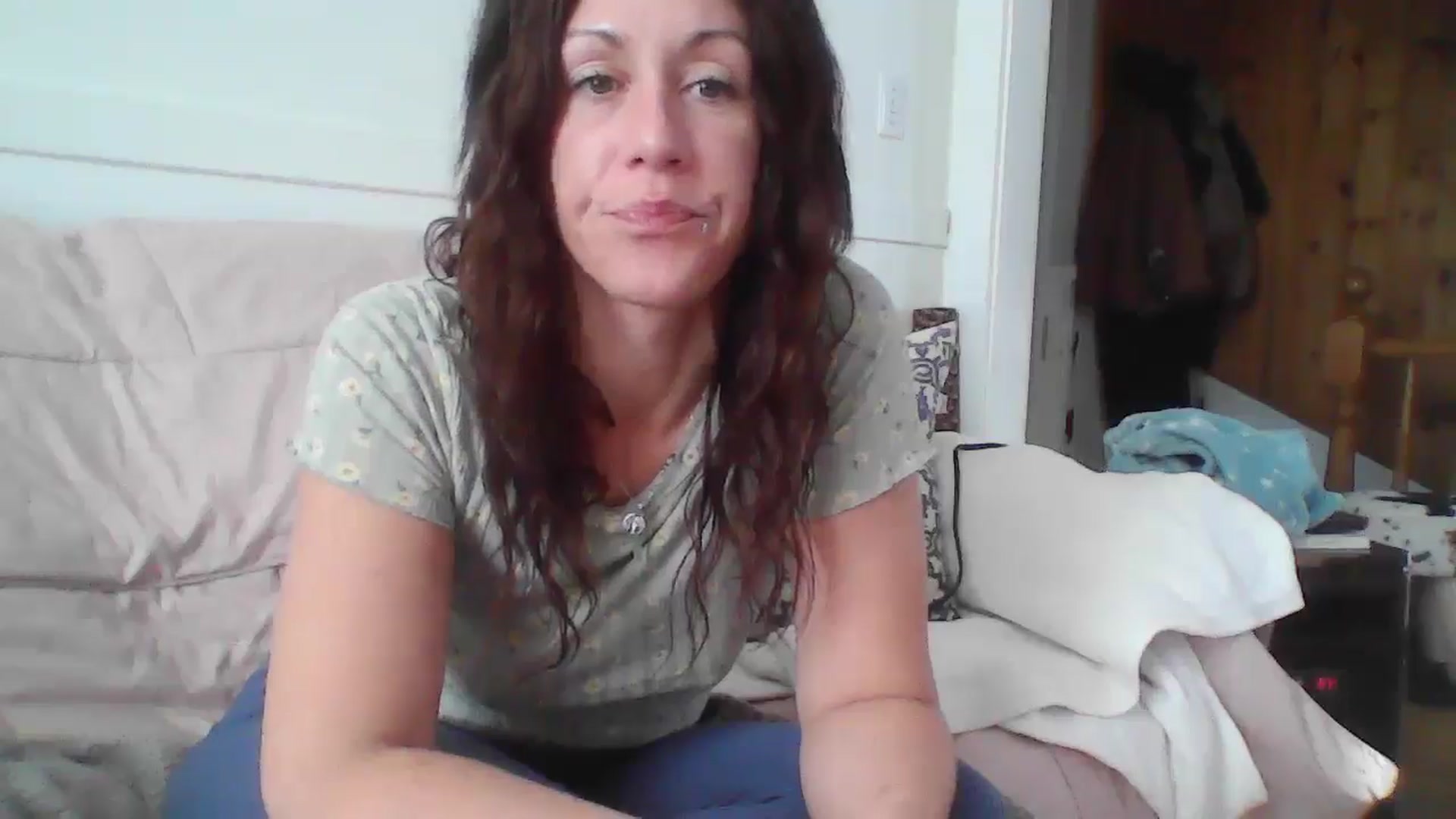 Gallery image thumbnail from MiZMEls's myfreecams stream on, 01/29/2026, 20:11 image 8 of 20