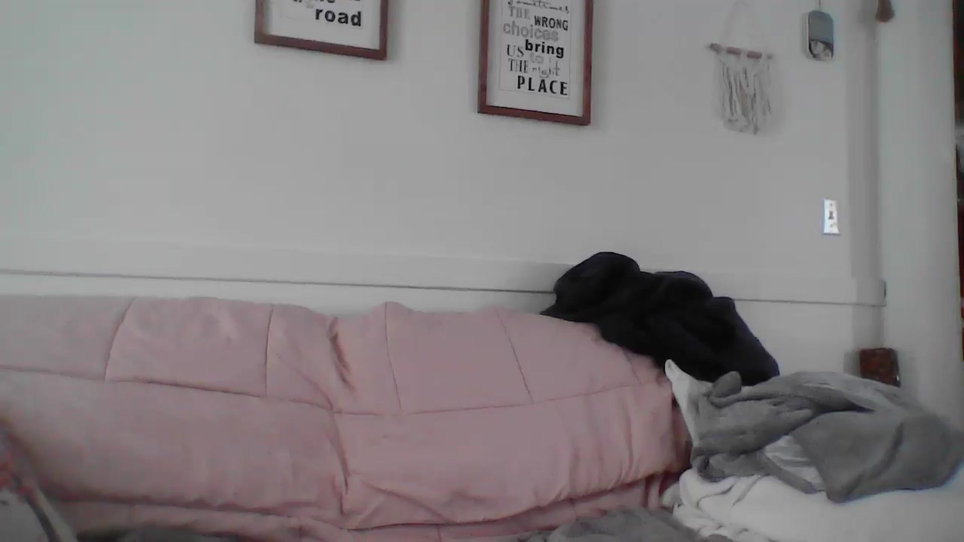 Gallery image thumbnail from MiZMEls's myfreecams stream on, 02/02/2026, 17:36 image 10 of 20