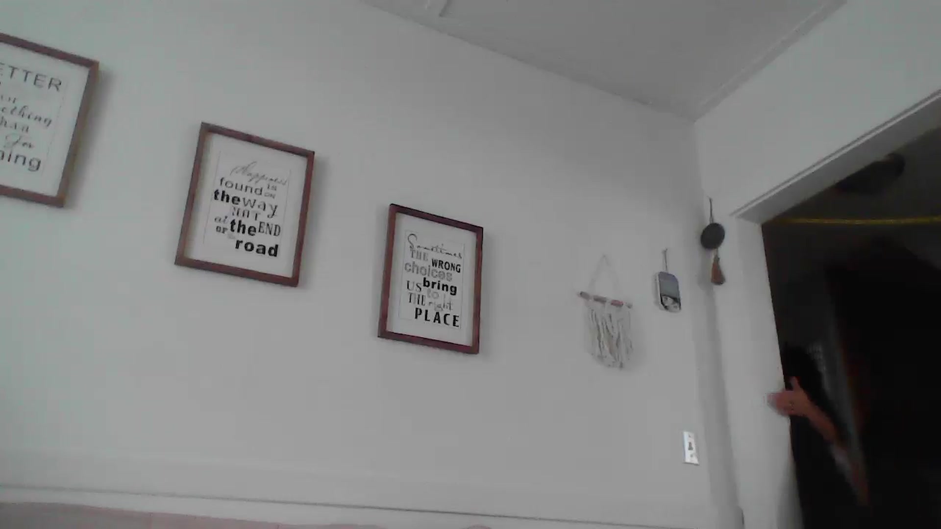 Gallery image thumbnail from MiZMEls's myfreecams stream on, 02/04/2026, 17:06 image 3 of 20