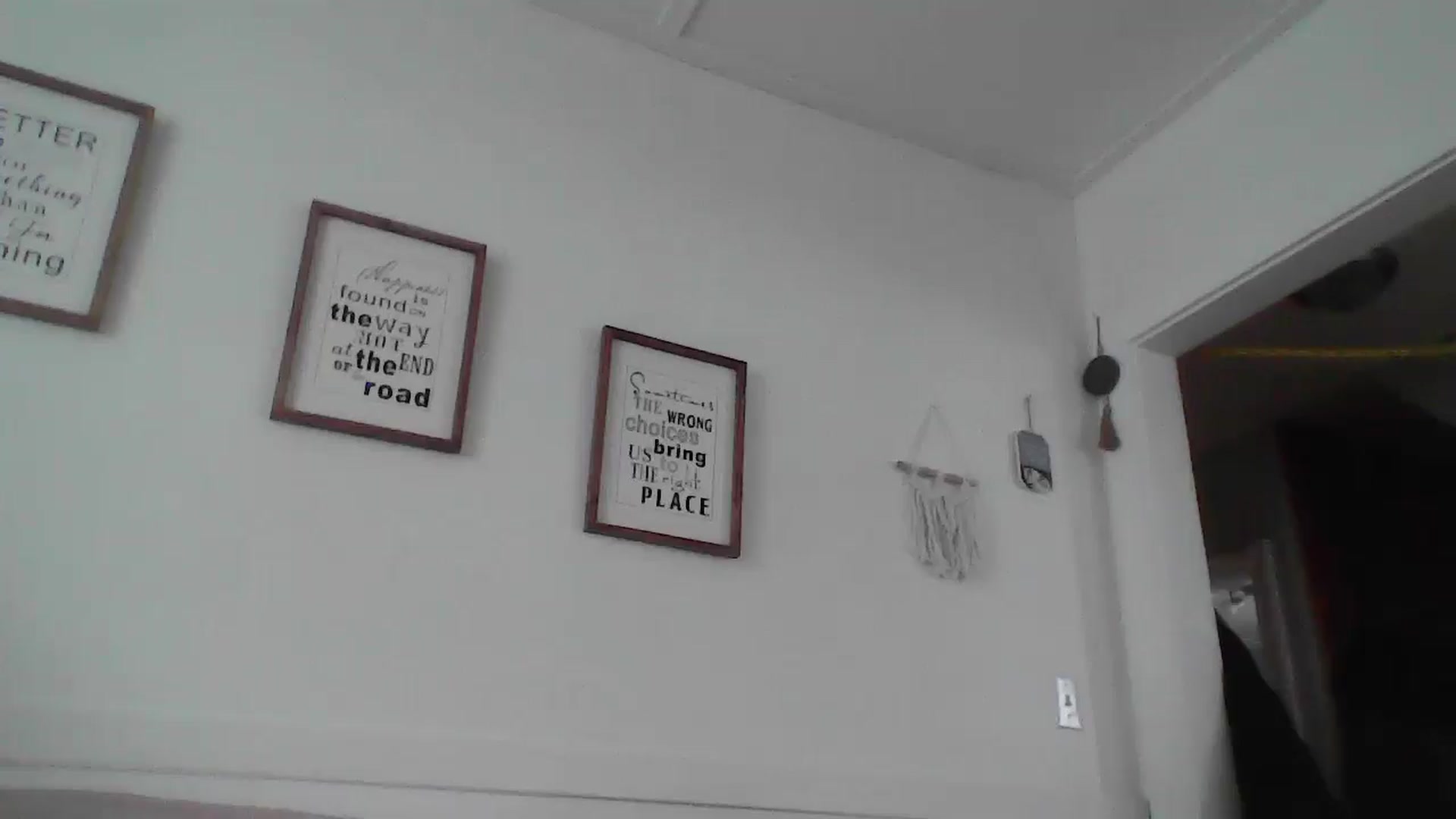Gallery image thumbnail from MiZMEls's myfreecams stream on, 02/04/2026, 17:06 image 5 of 20