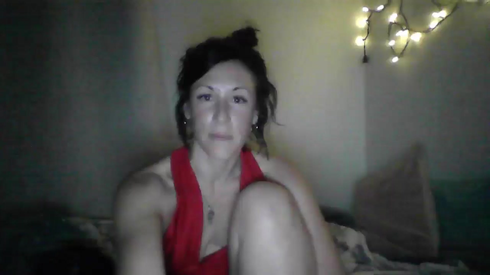 Gallery image thumbnail from MiZMEls's myfreecams stream on, 02/11/2026, 03:07 image 19 of 20