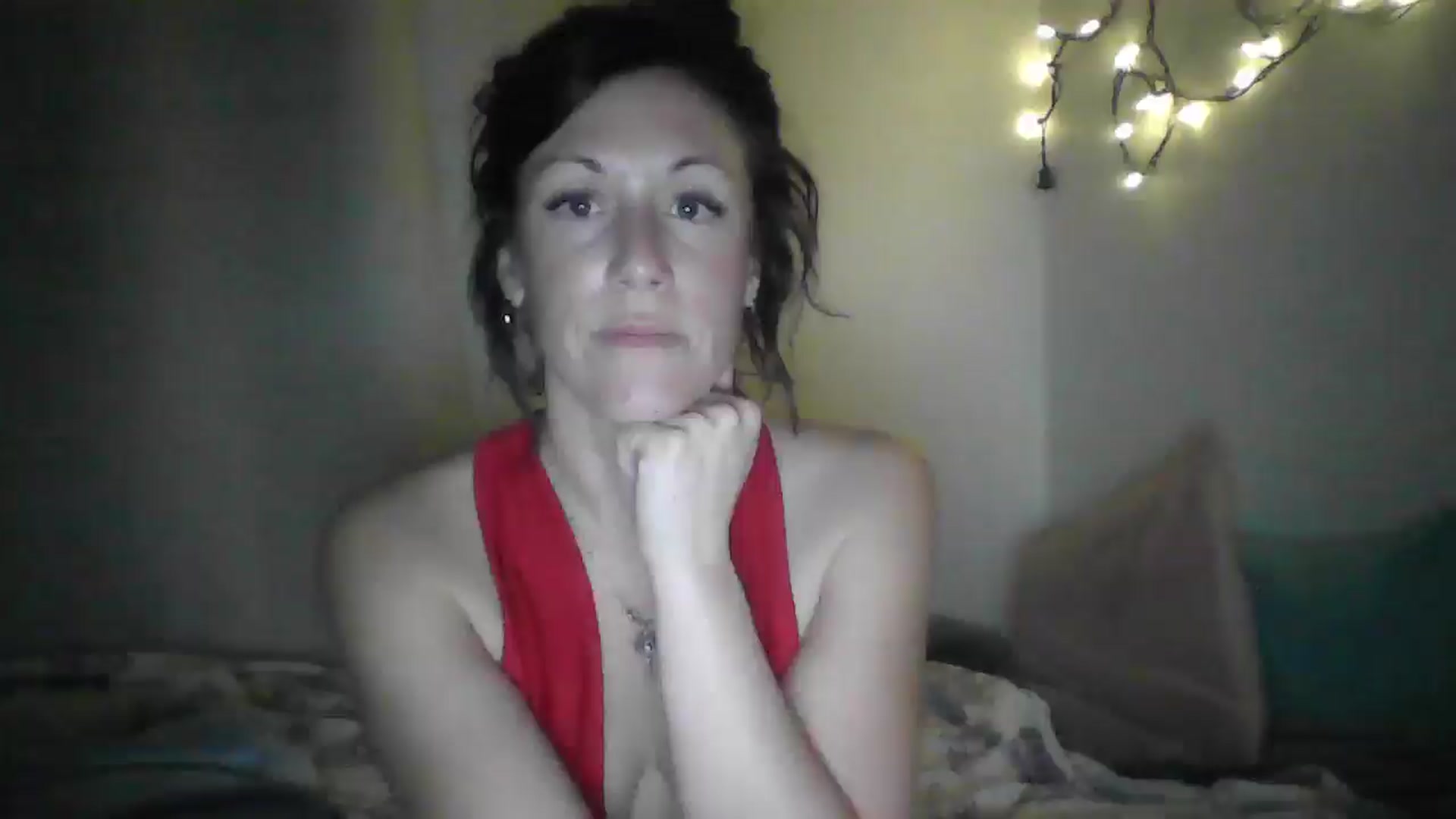 Gallery image thumbnail from MiZMEls's myfreecams stream on, 02/11/2026, 03:07 image 17 of 20