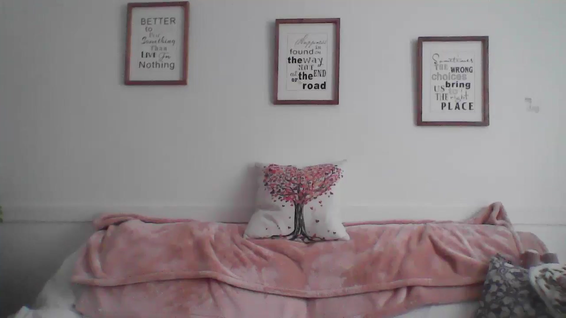 Gallery image thumbnail from MiZMEls's myfreecams stream on, 02/25/2026, 16:39 image 19 of 20