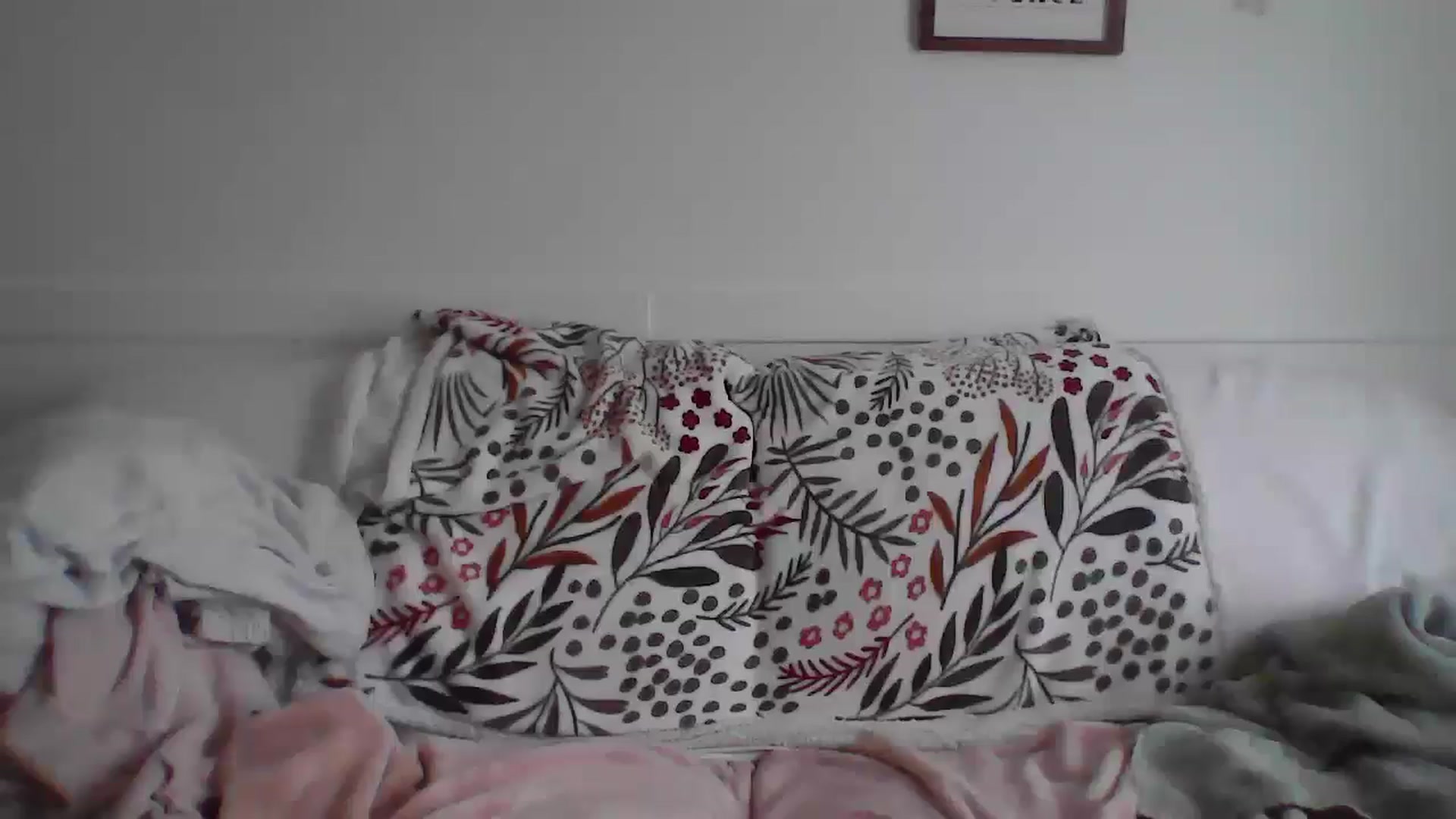 Gallery image thumbnail from MiZMEls's myfreecams stream on, 03/11/2026, 16:40 image 6 of 20