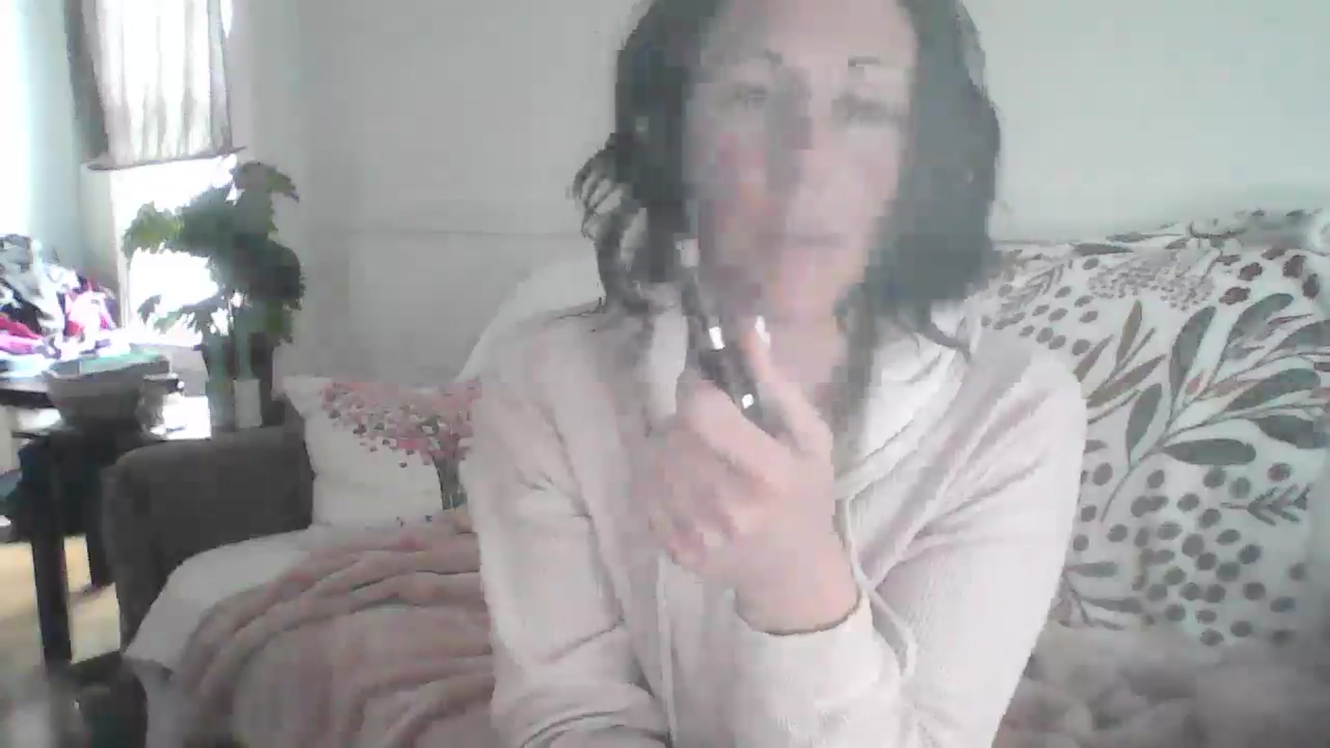 Gallery image thumbnail from MiZMEls's myfreecams stream on, 03/11/2026, 17:03 image 7 of 20