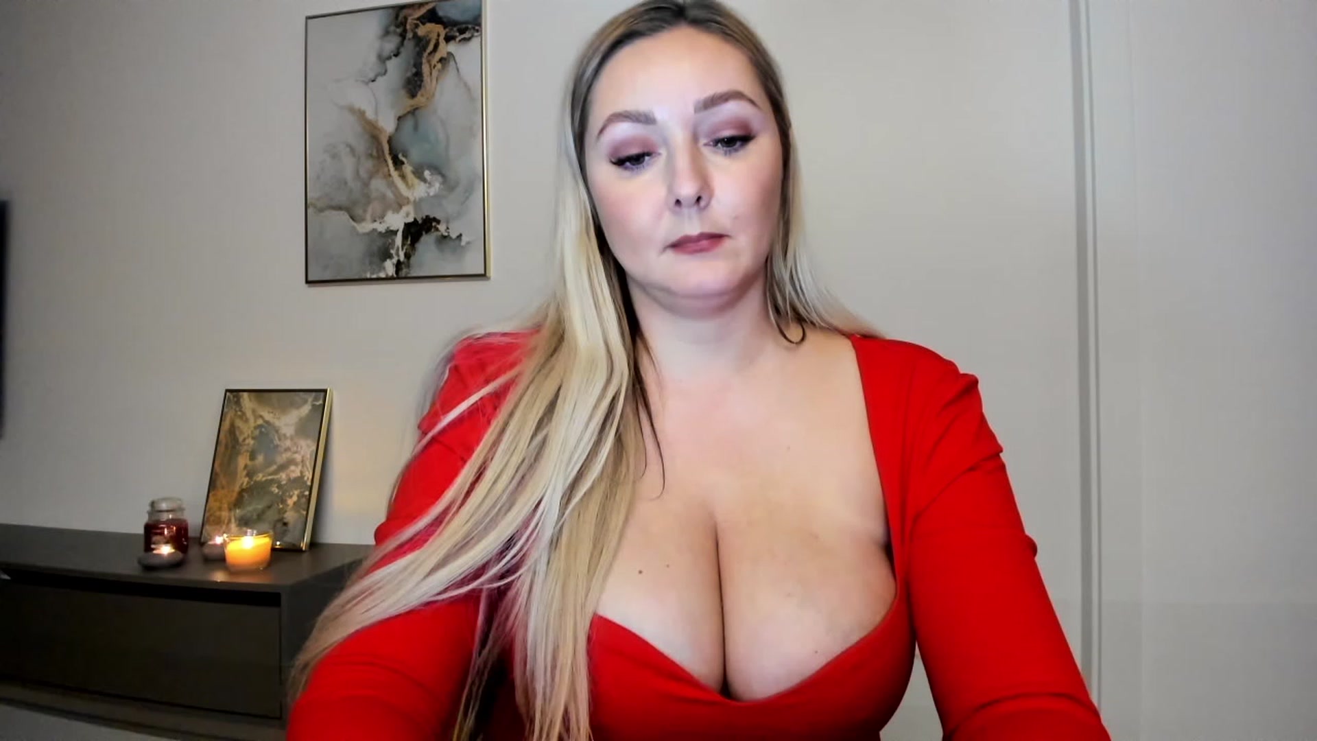 Gallery image thumbnail from Mi_Ha's myfreecams stream on, 11/18/2022, 17:26 image 14 of 20