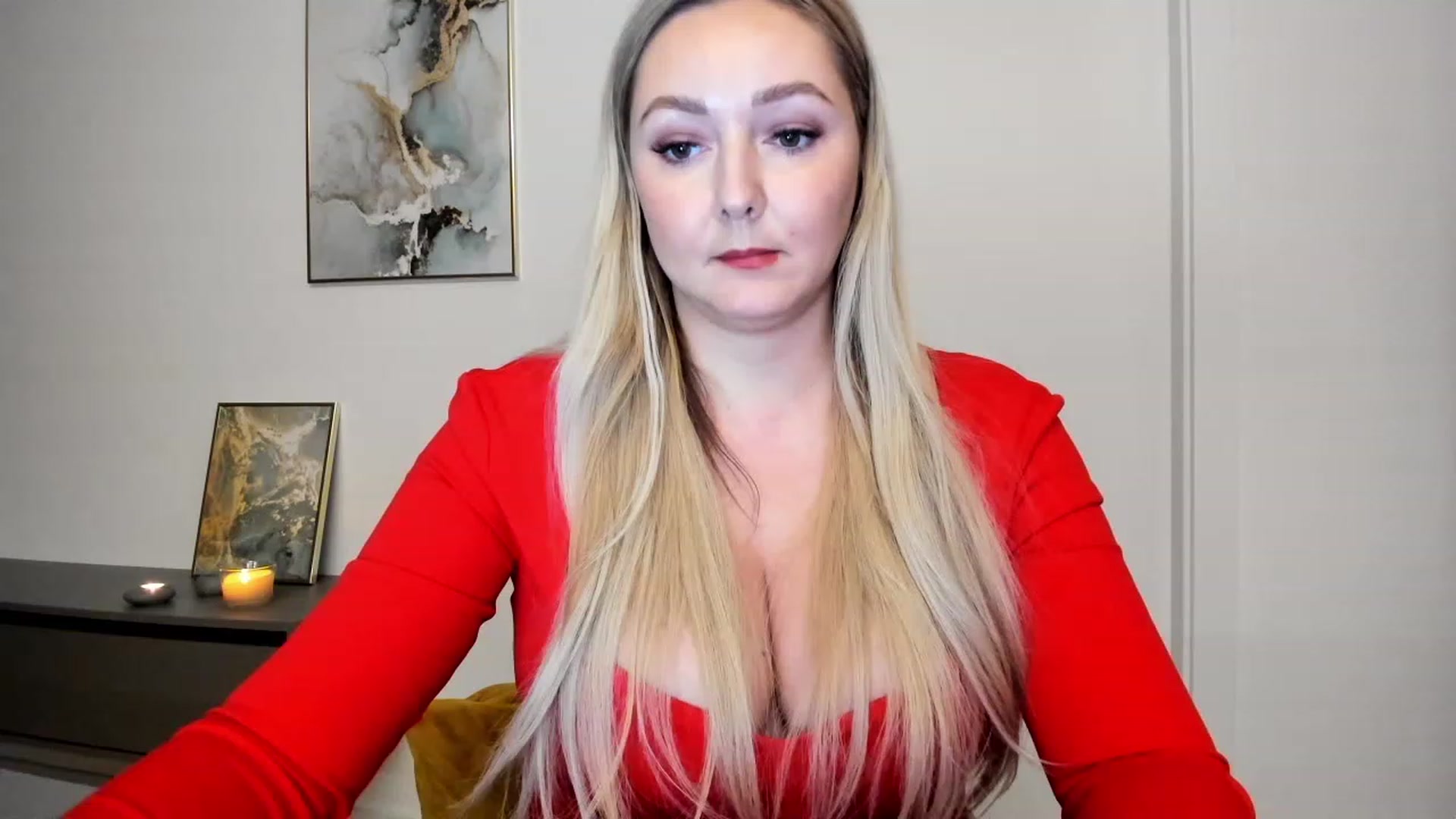 Gallery image thumbnail from Mi_Ha's myfreecams stream on, 11/18/2022, 22:51 image 8 of 20