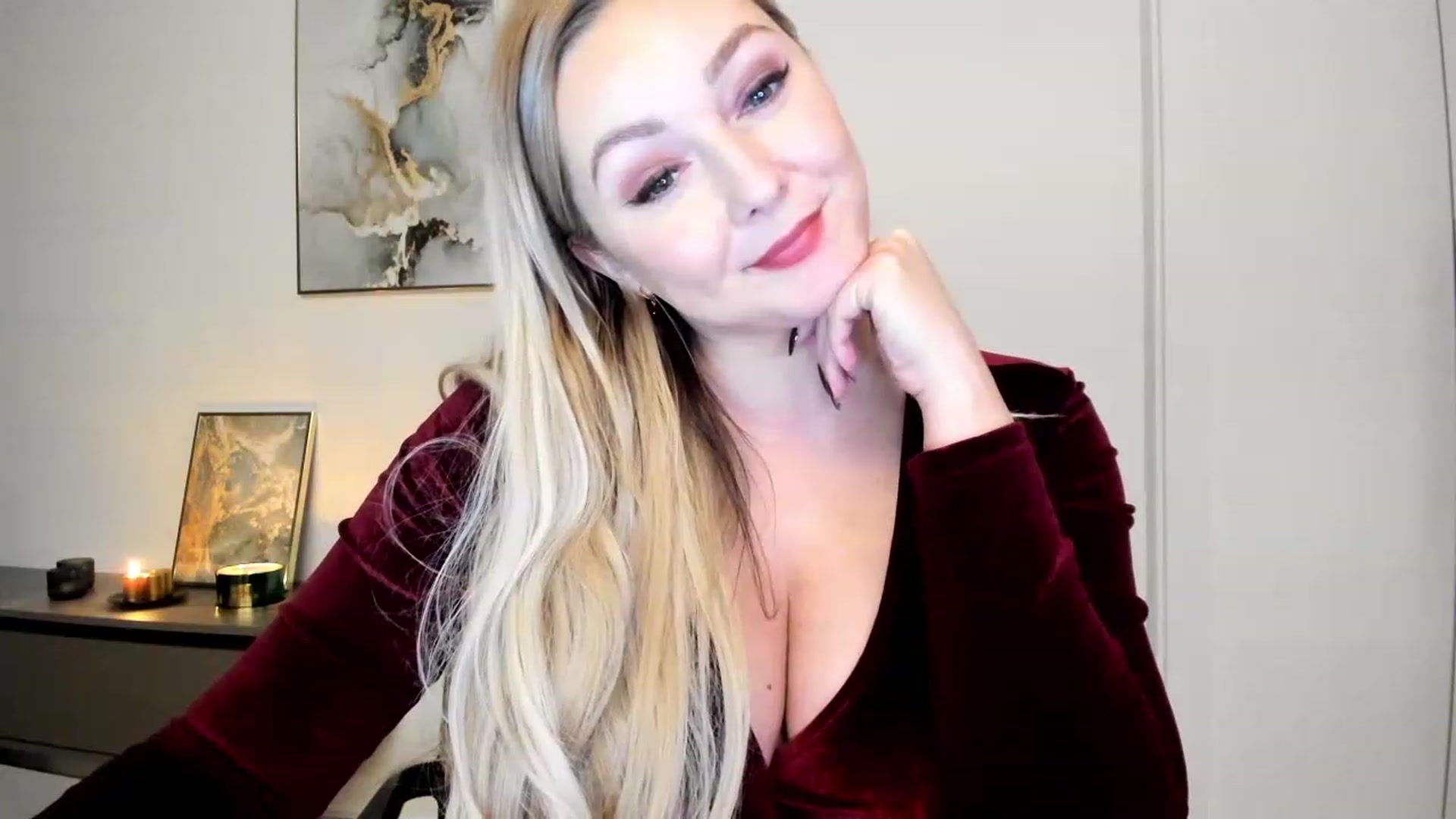 Gallery image thumbnail from Mi_Ha's myfreecams stream on, 11/27/2022, 15:57 image 16 of 20
