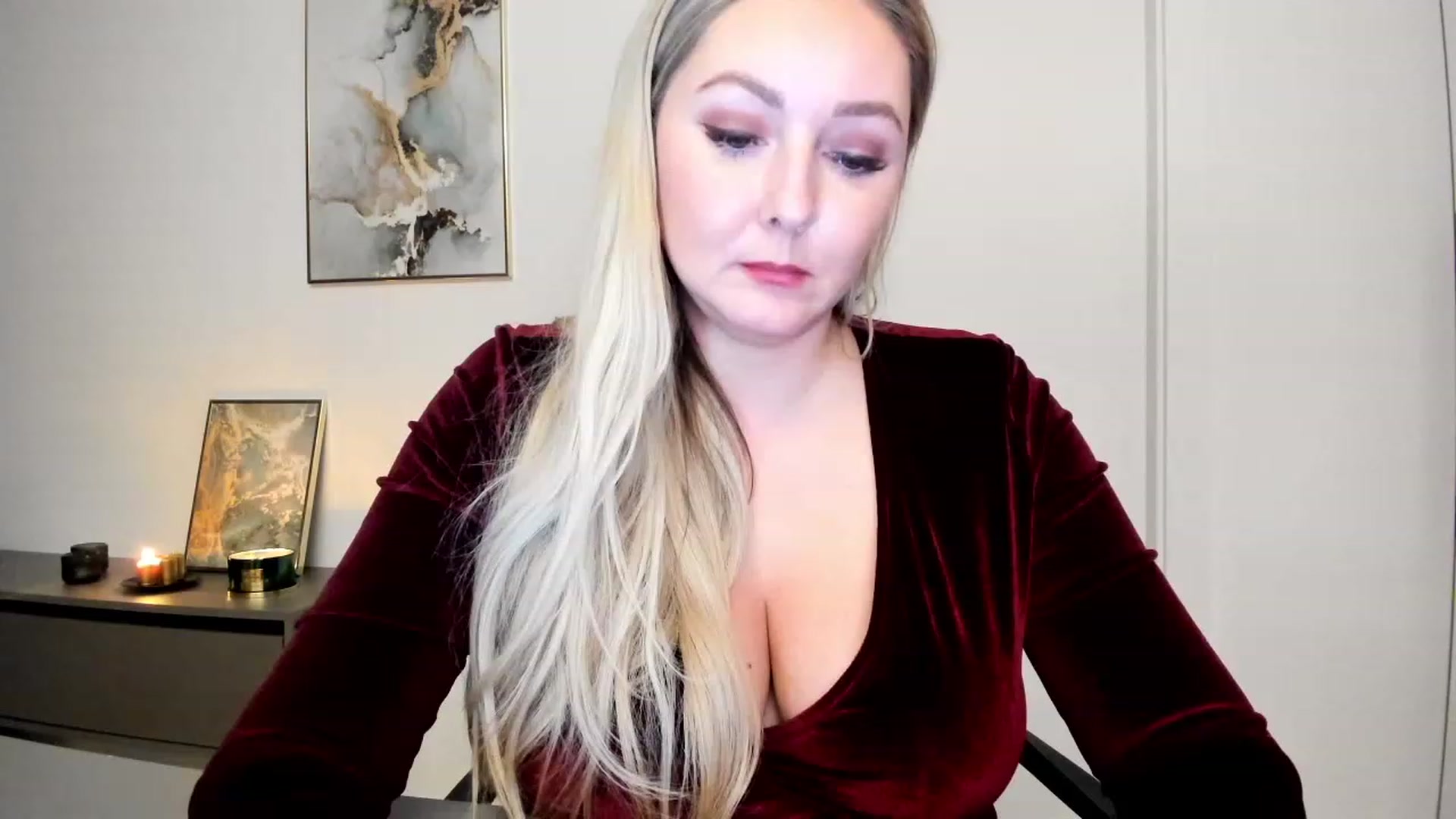 Gallery image thumbnail from Mi_Ha's myfreecams stream on, 11/27/2022, 17:18 image 10 of 20