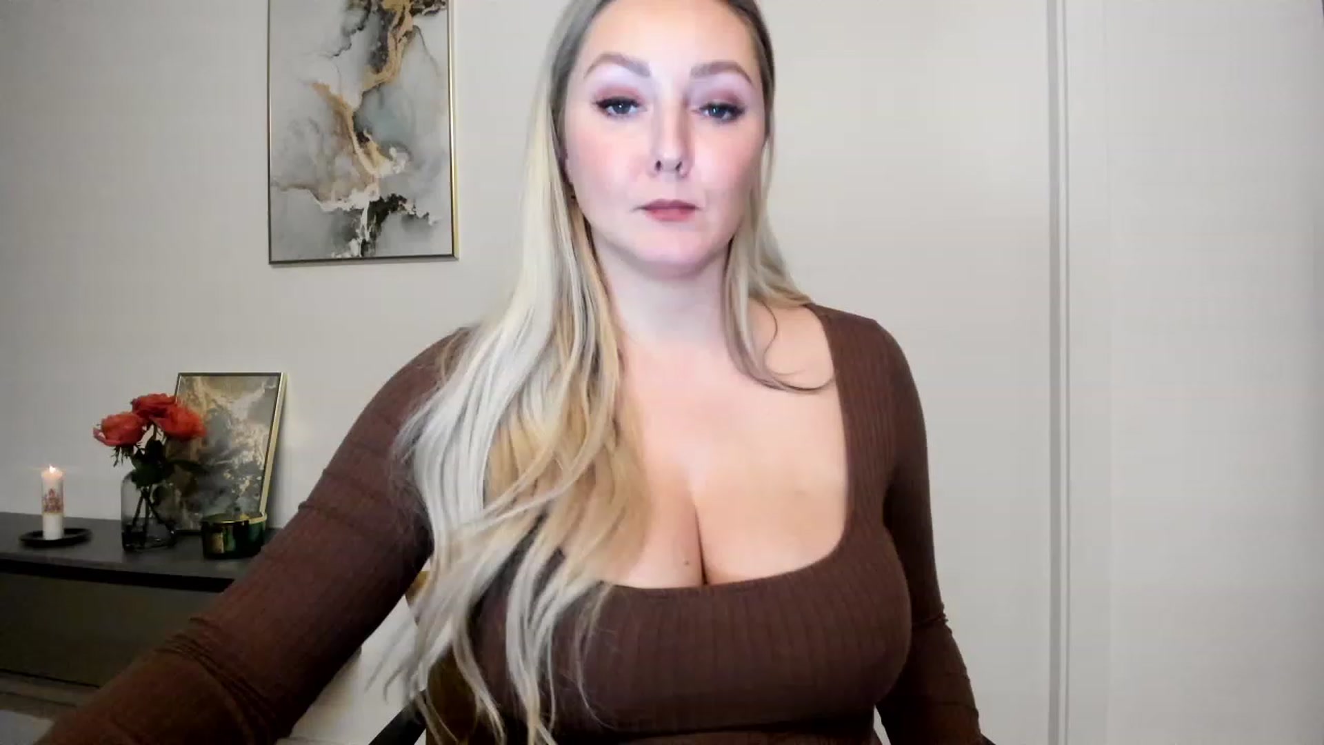 Gallery image thumbnail from Mi_Ha's myfreecams stream on, 11/29/2022, 17:14 image 2 of 20
