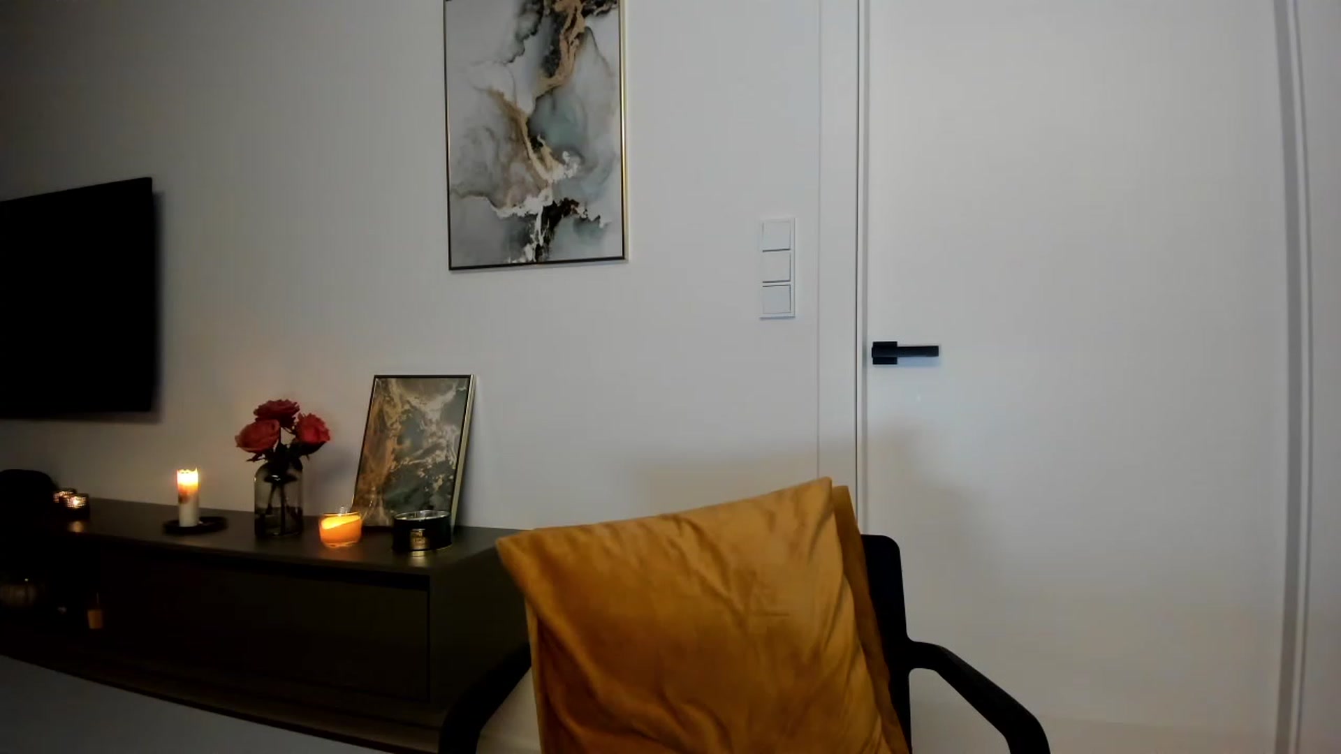 Gallery image thumbnail from Mi_Ha's myfreecams stream on, 12/02/2022, 15:26 image 4 of 20