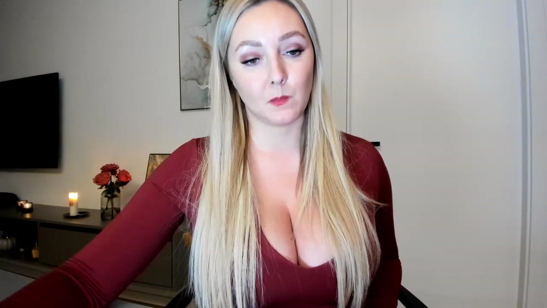 Gallery image thumbnail from Mi_Ha's myfreecams stream on, 12/02/2022, 15:26 image 5 of 20