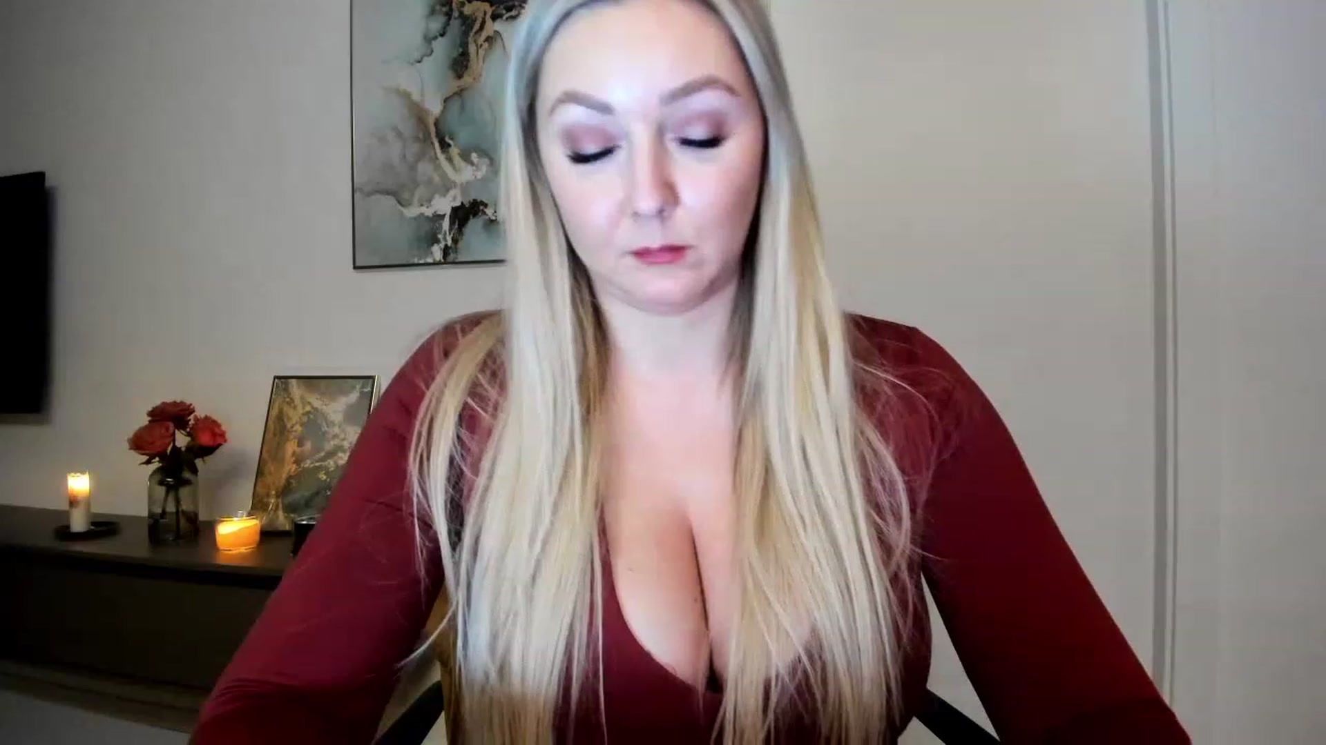 Gallery image thumbnail from Mi_Ha's myfreecams stream on, 12/02/2022, 15:26 image 13 of 20