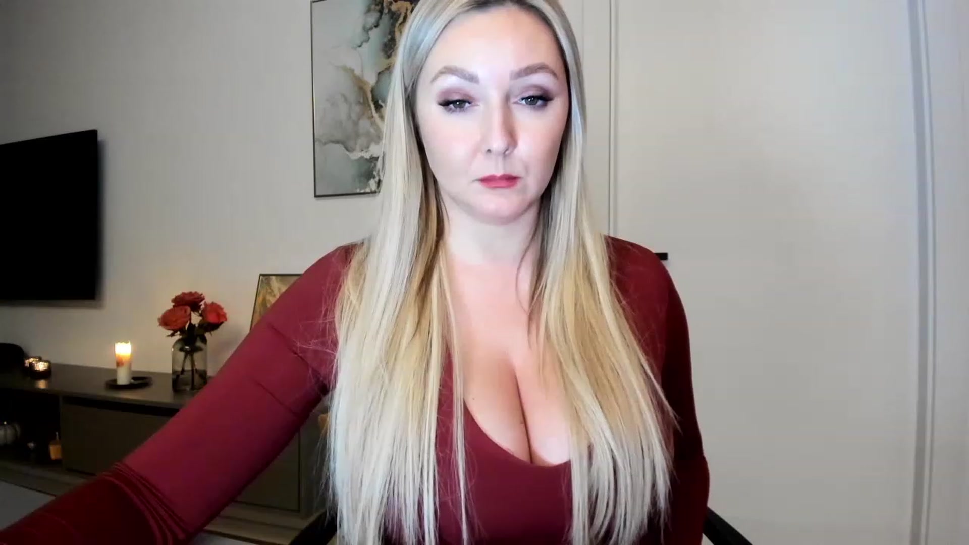 Gallery image thumbnail from Mi_Ha's myfreecams stream on, 12/02/2022, 15:26 image 6 of 20